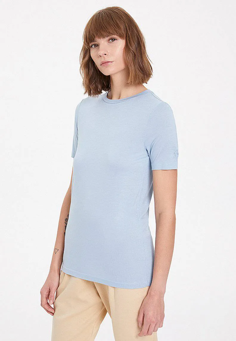Açık Mavi Basic Bisiklet Yaka Viskon Kadın T-Shirt ESSENTIALS CREW NECK LOOSE