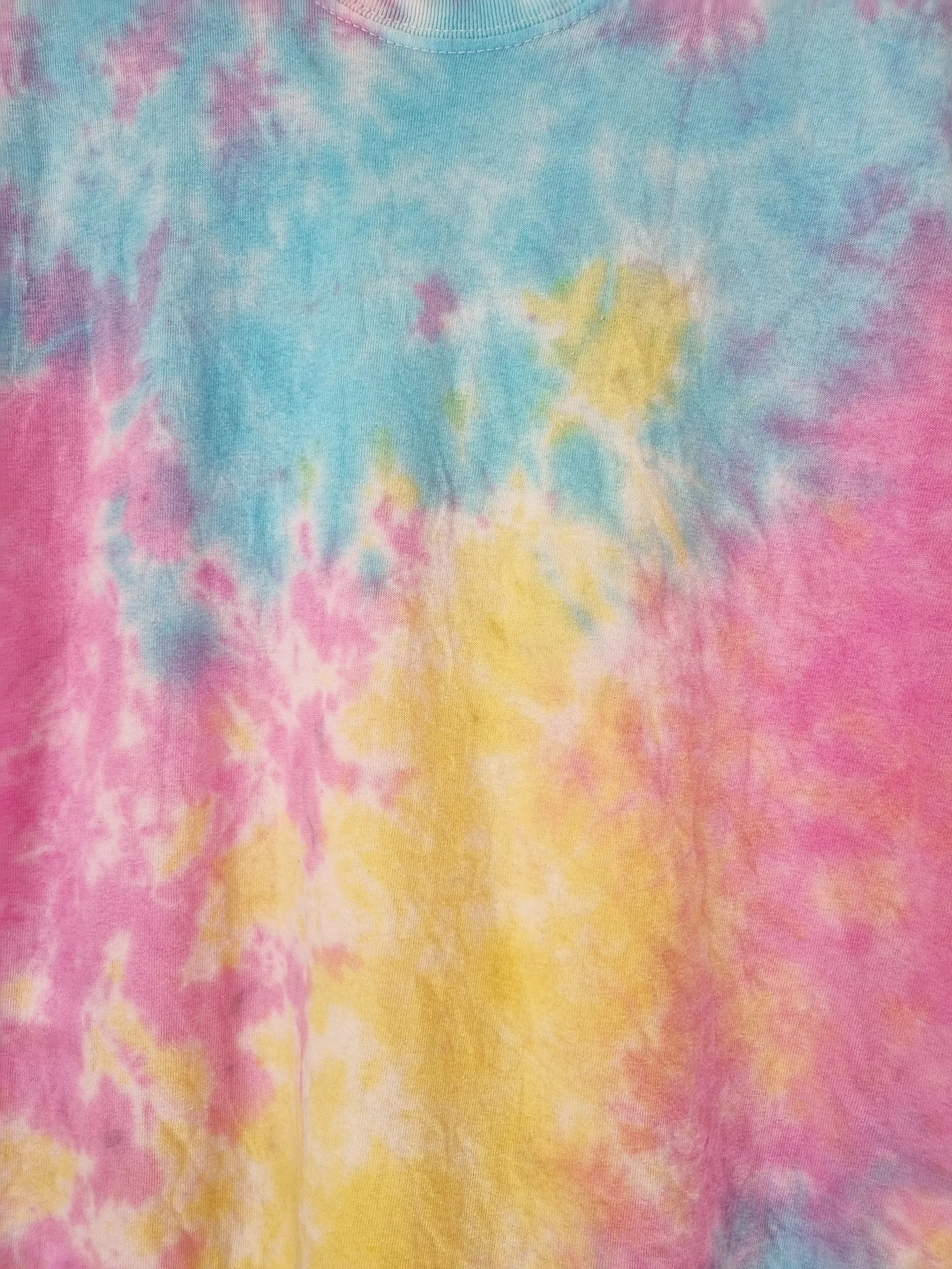 Build Your Hand Designed Loose Tie-Dye Crop Top