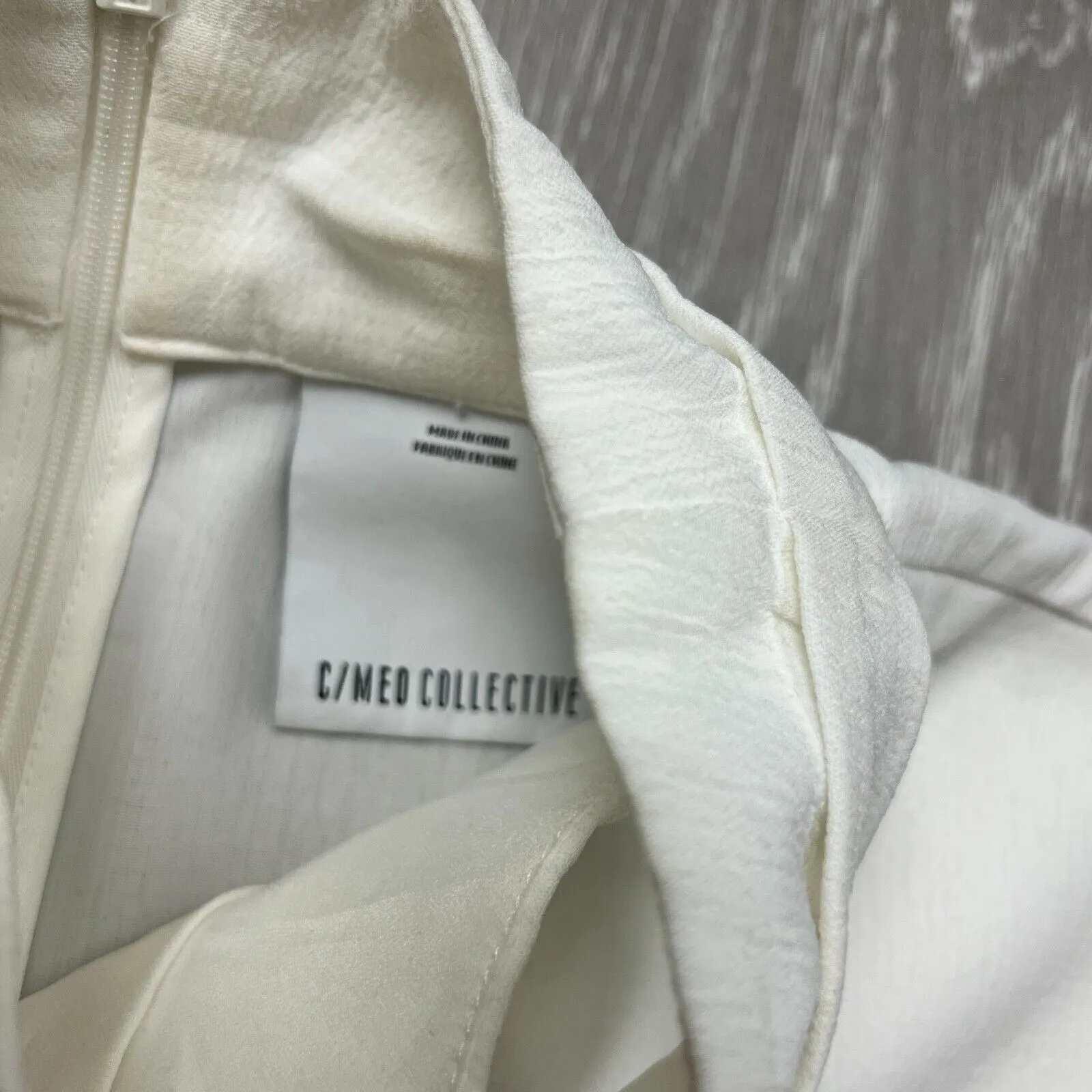 C/MEO COLLECTIVE White Long Sleeve Shirt Size L