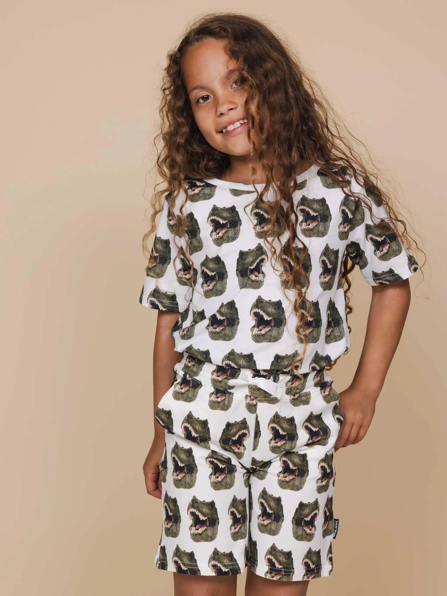 Dino T-shirt en Shorts set Kids