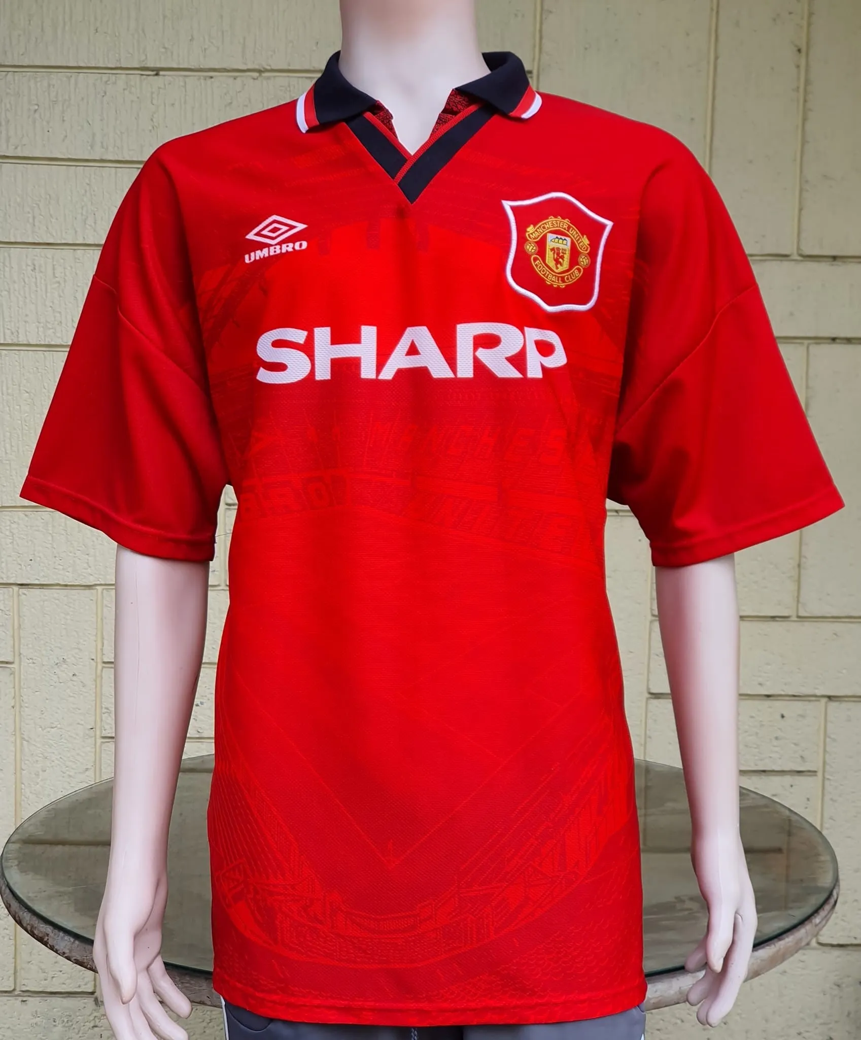 ENGLISH PREMIER MANCHESTER UNITED FC 1995-96 PREMIER LEAGUE CHAMPION ERIC CANTONA JERSEY UMBRO SHIRT XL SOLD !