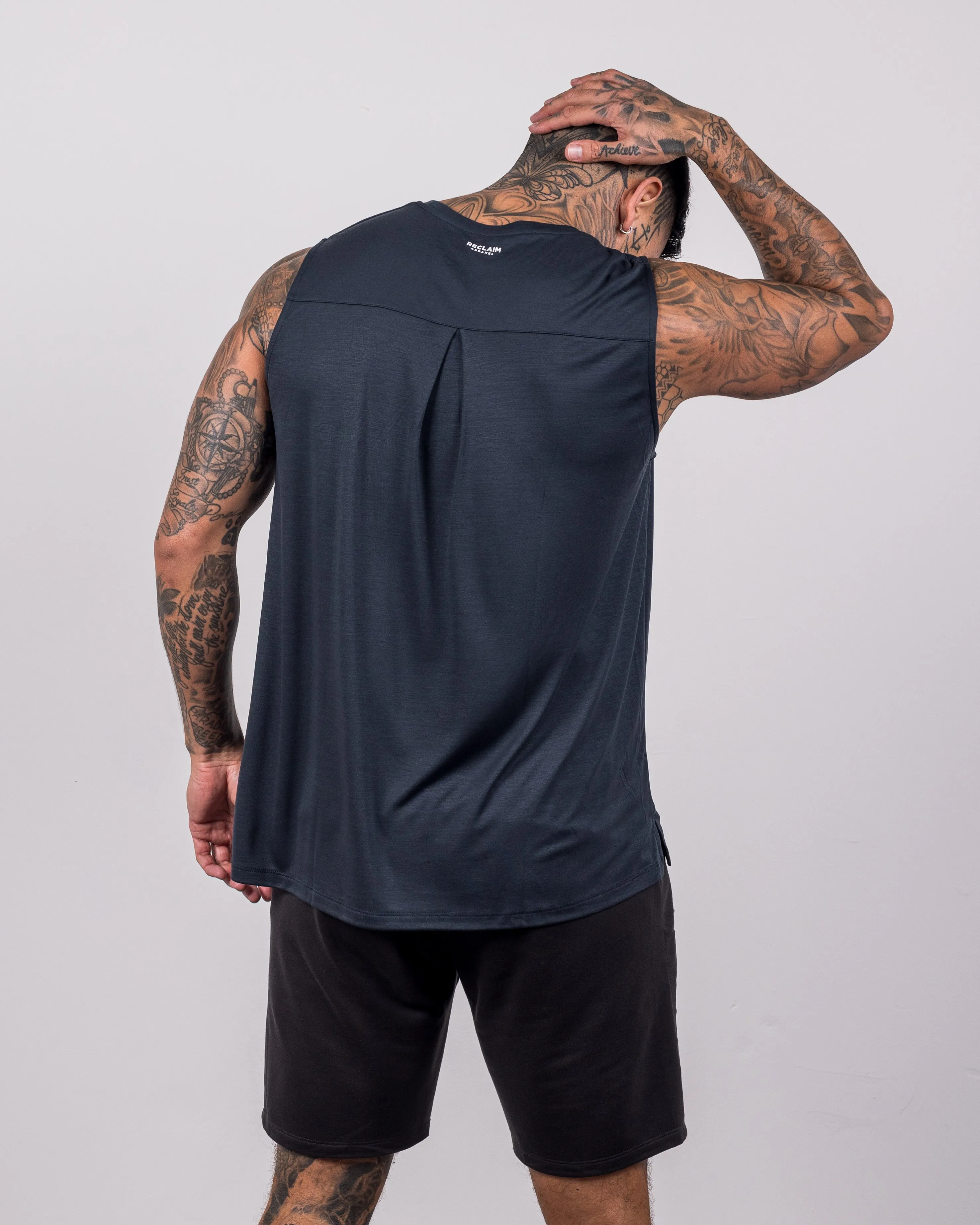 Essential Vest Navy