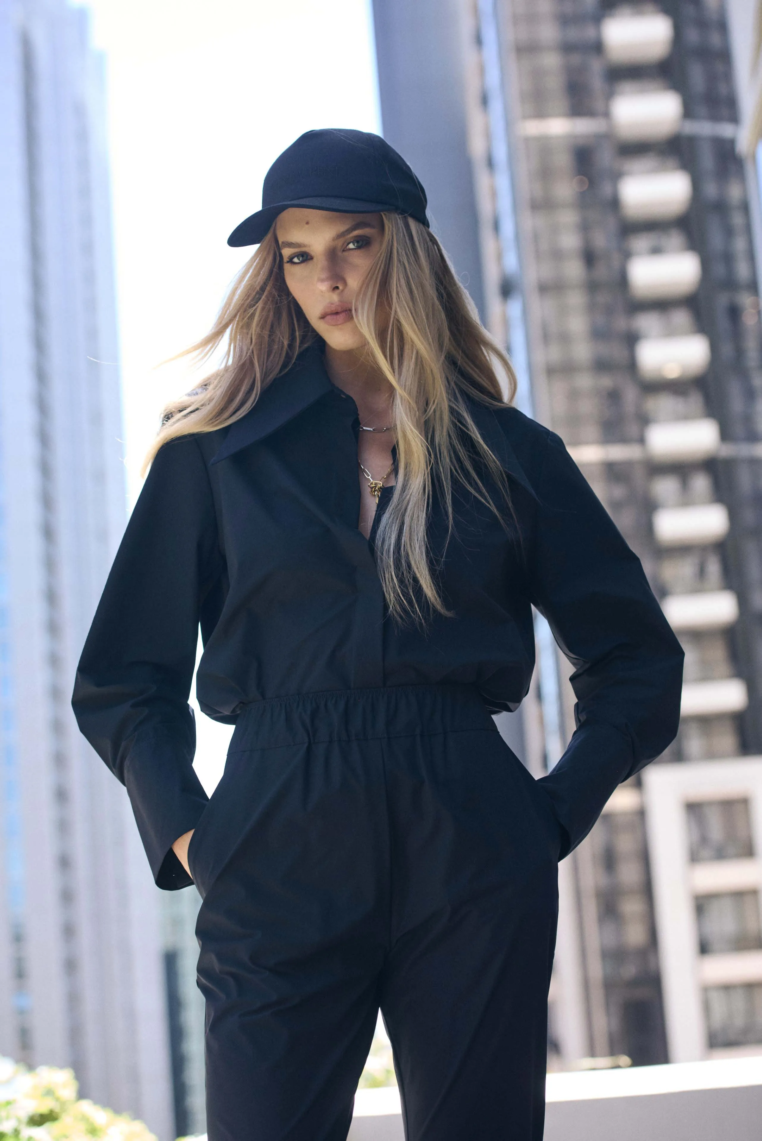 F607 8700 PEAK COLLAR SHIRT