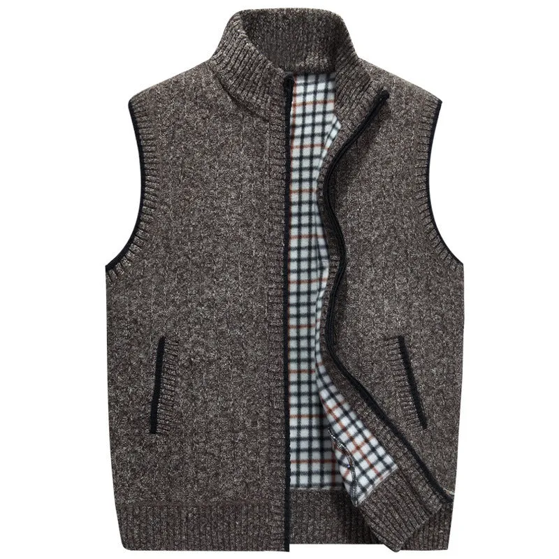 Fashionable Men's Sleeveless Sweater Vest for Cold Weather