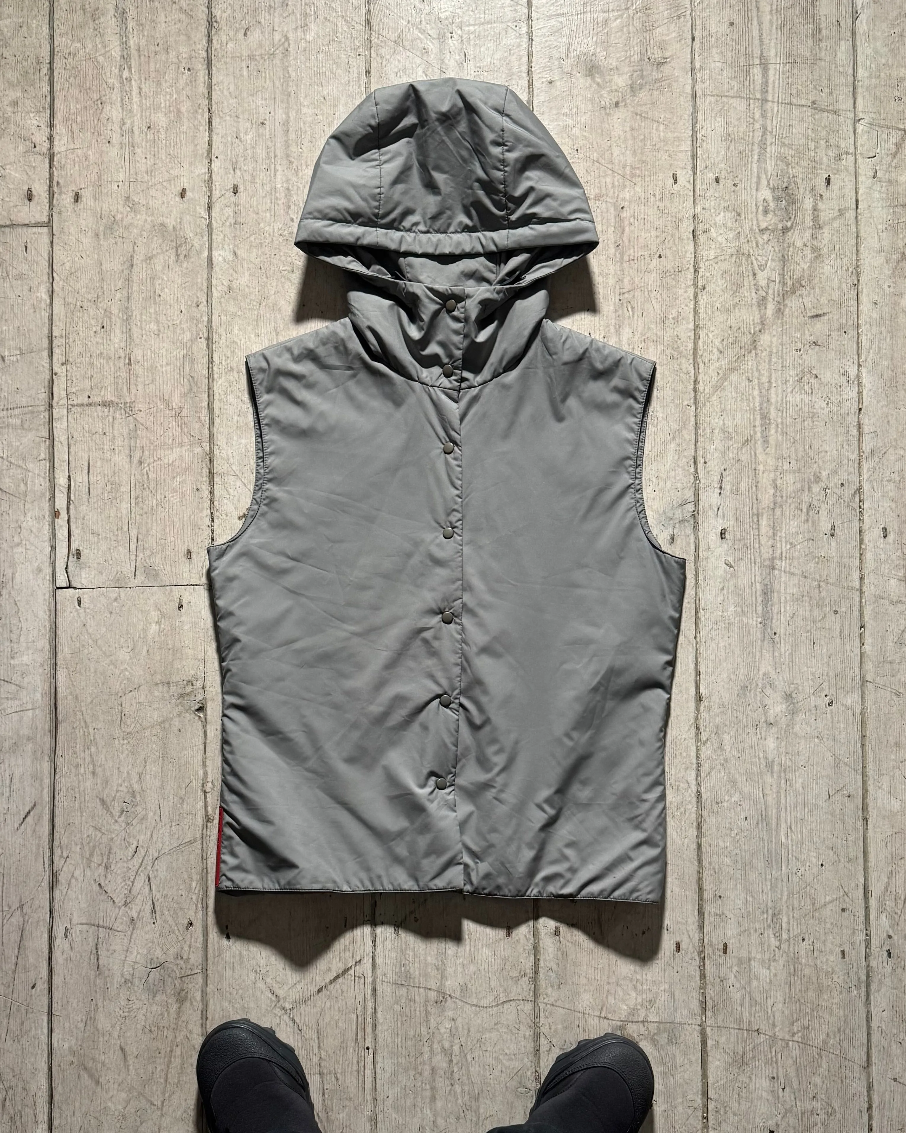 Grey Hooded Snap Down Lightly Padded Minimal Vest (~S~)