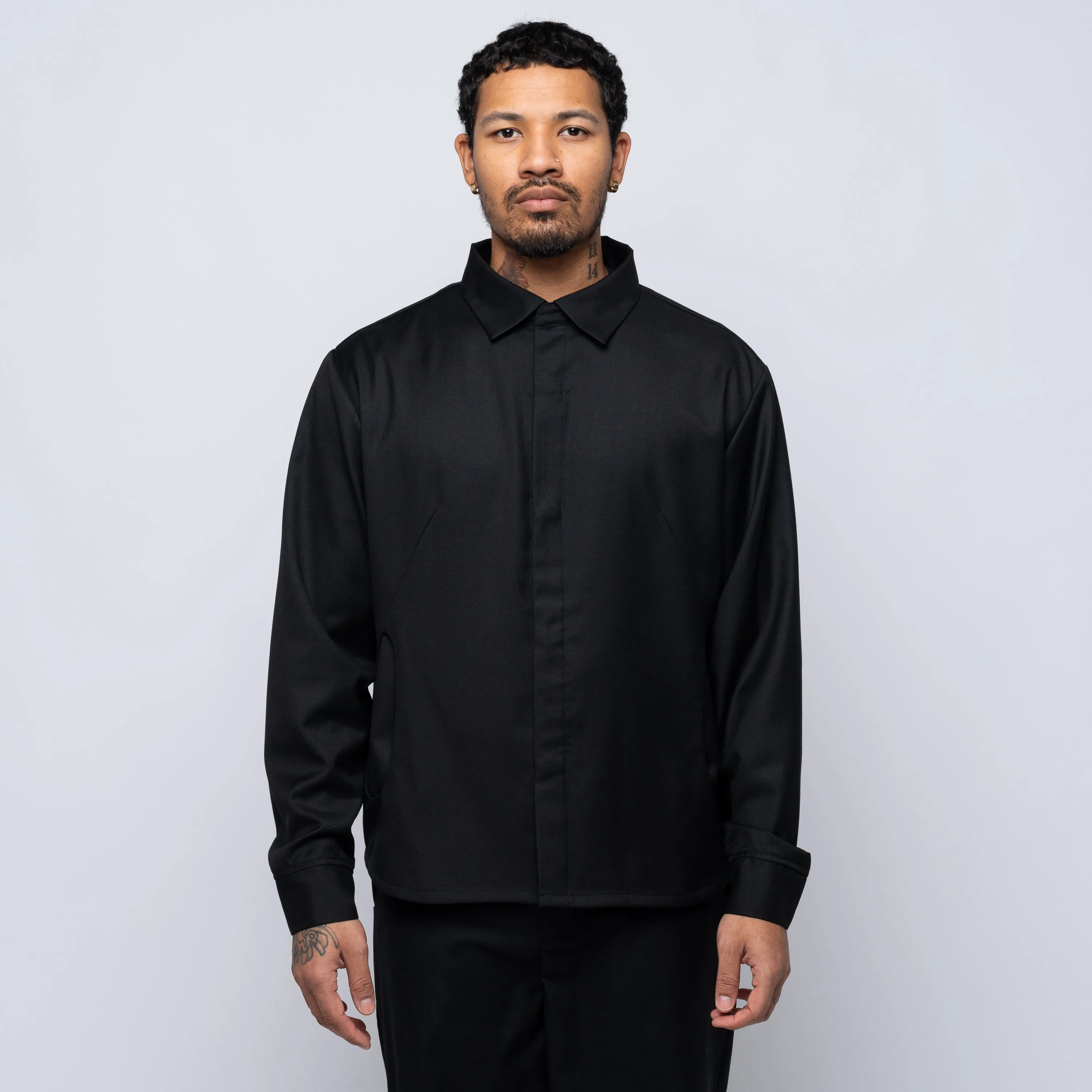 Jeongli Twill Dart Shirt Black