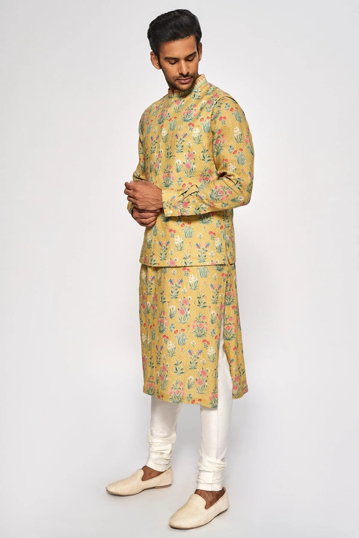 JIHAN BANDI – MUSTARD