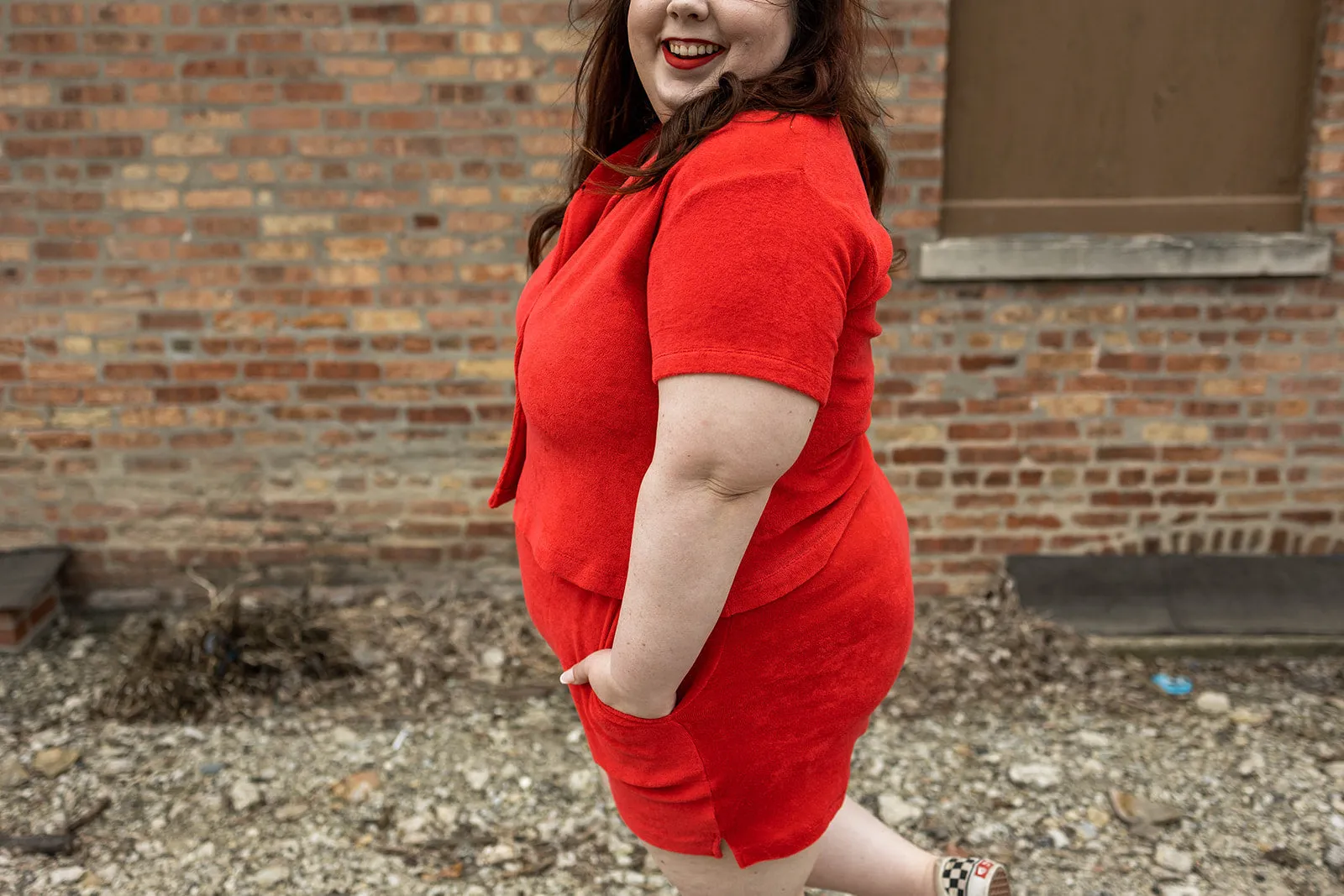 jocelyn shorts in cherry red