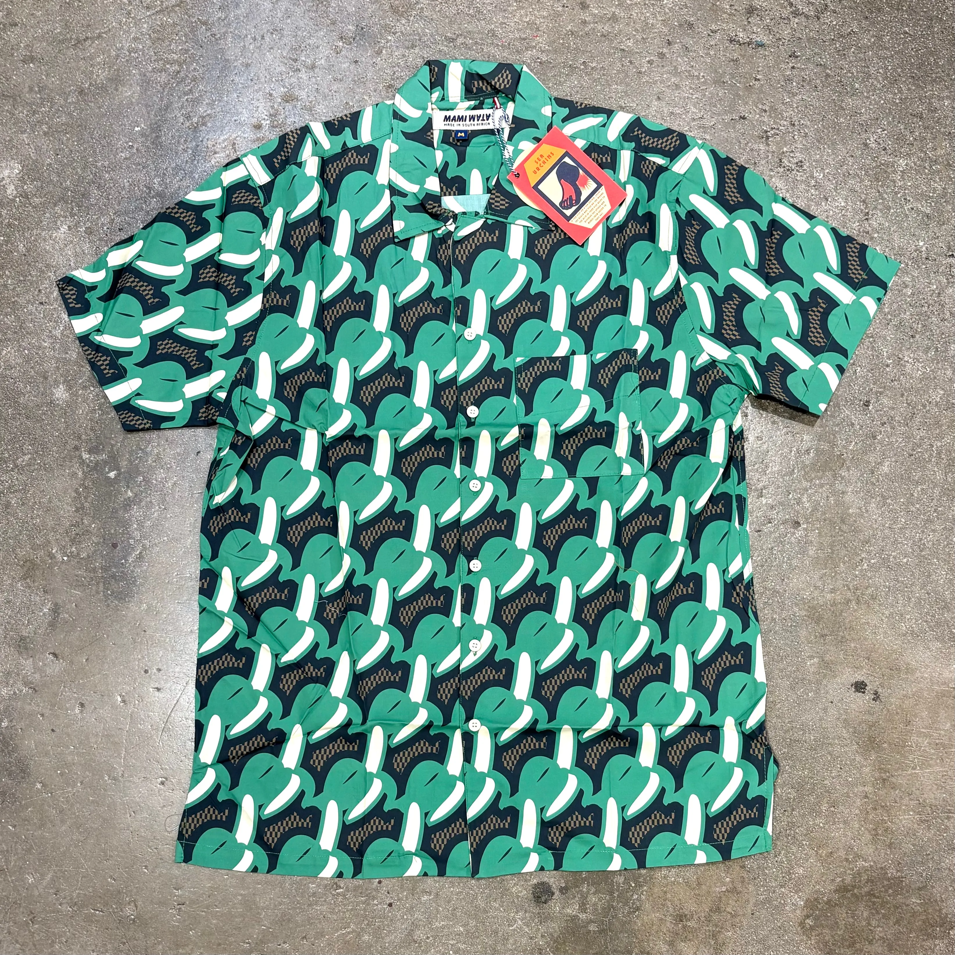 MAMI WATA   BANANA SHIRT
