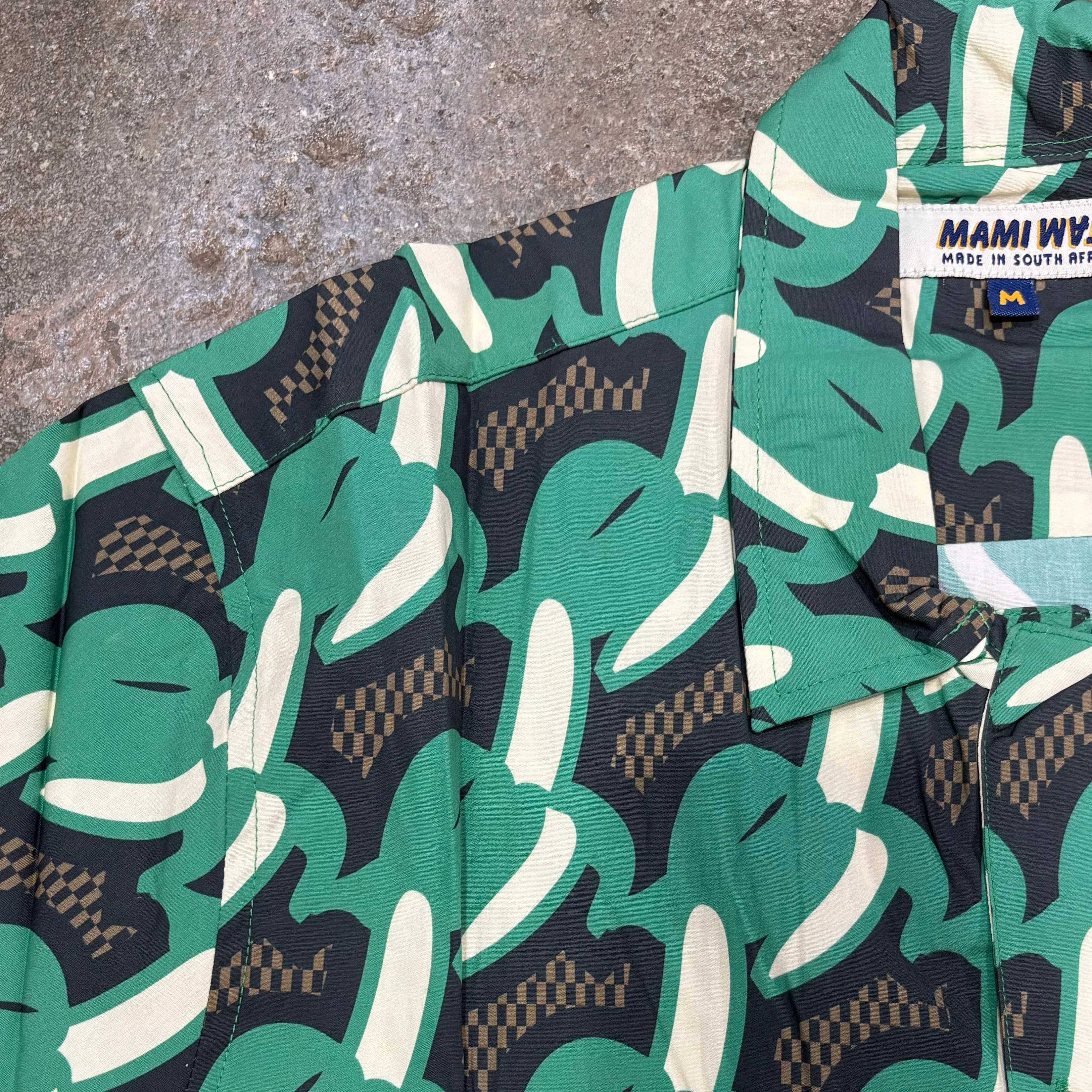 MAMI WATA   BANANA SHIRT