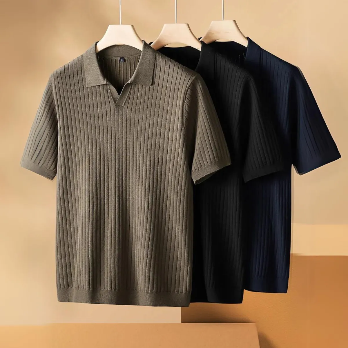 Men's Short Sleeve Knitted Polo for Casual Wear