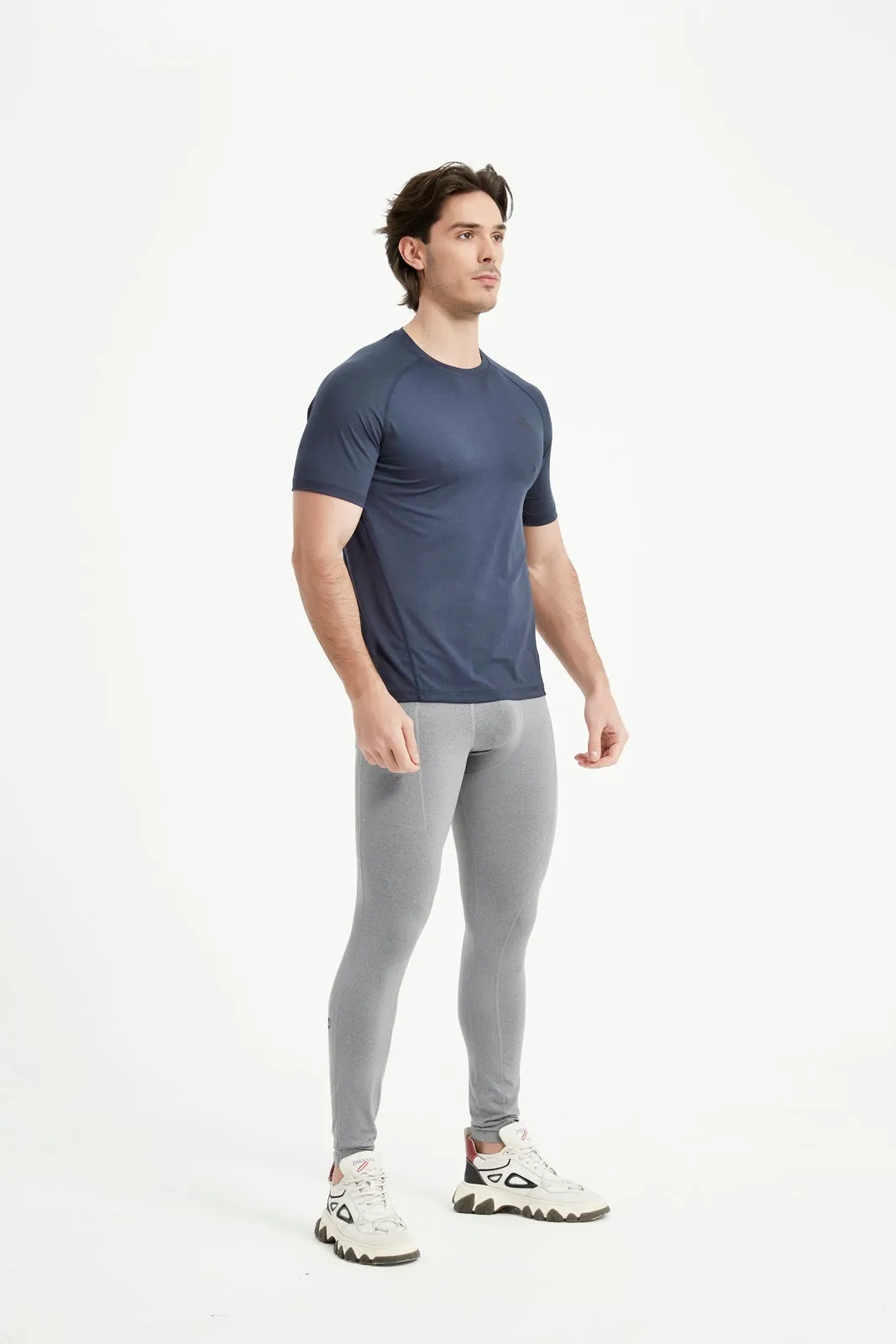 Men's Short Sleeved Crew Neck Raglan Sleeved Tee