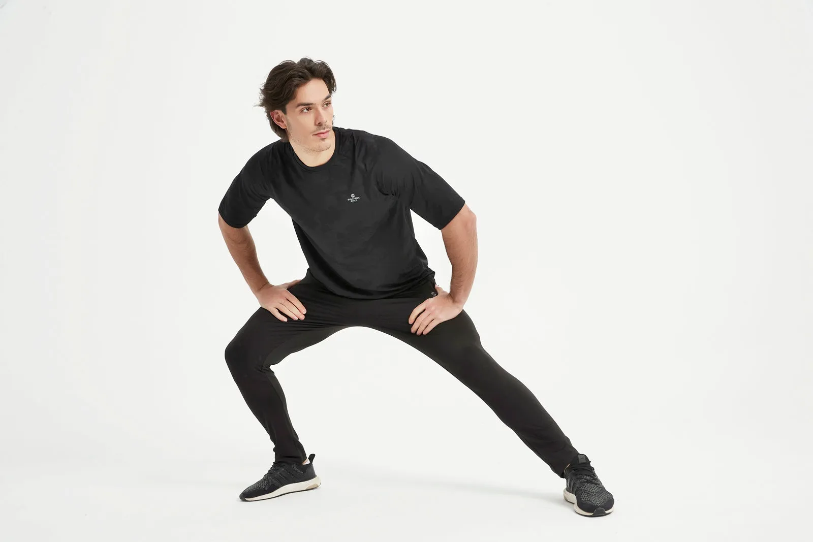 Men's Short Sleeved Crew Neck Raglan Sleeved Tee