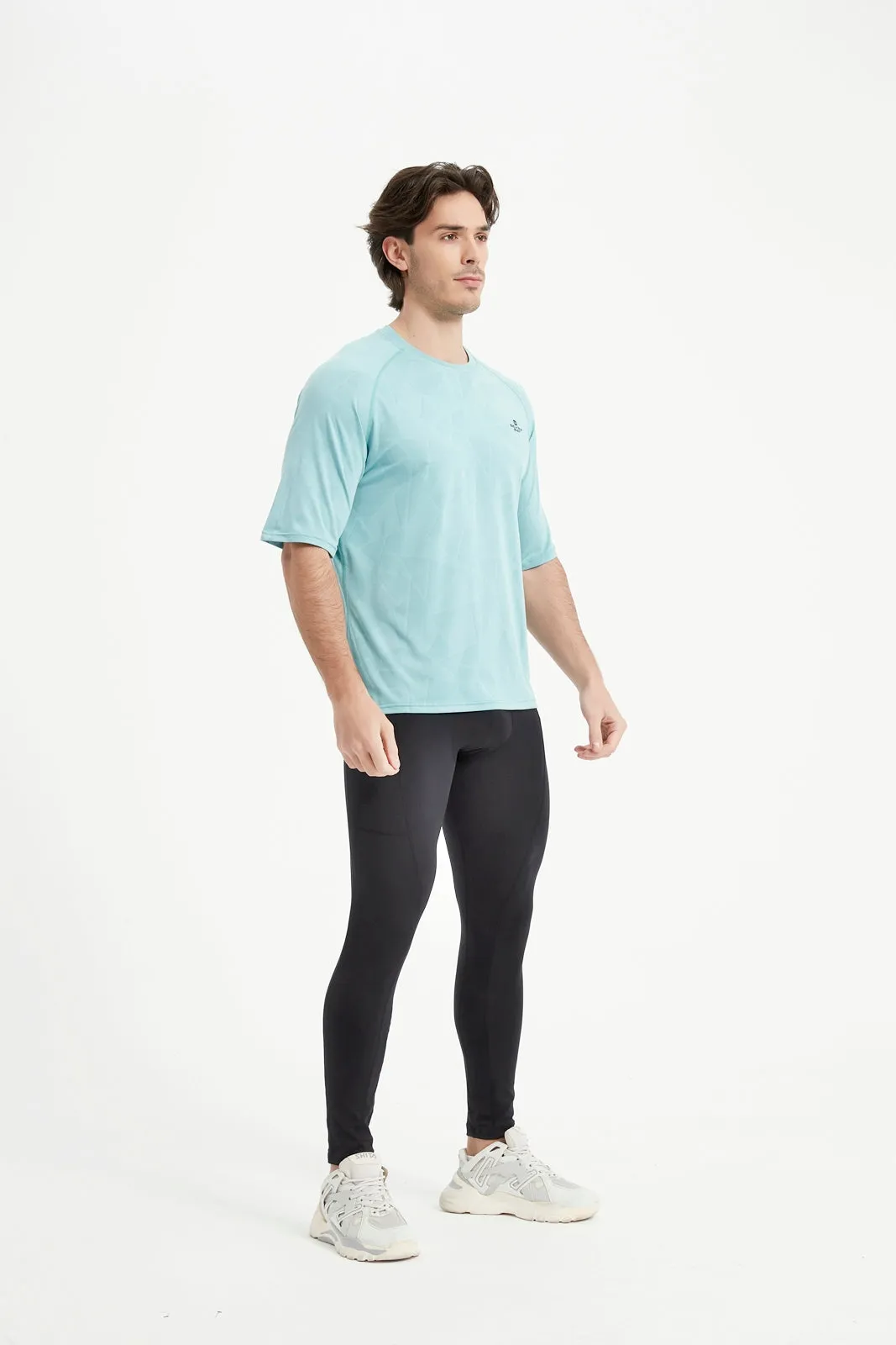 Men's Short Sleeved Crew Neck Raglan Sleeved Tee
