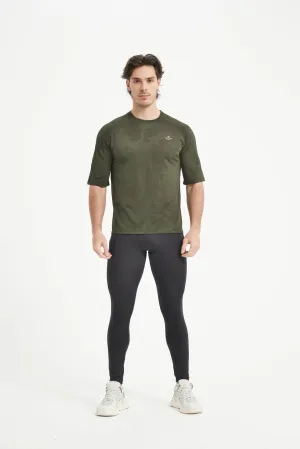 Men's Short Sleeved Crew Neck Raglan Sleeved Tee