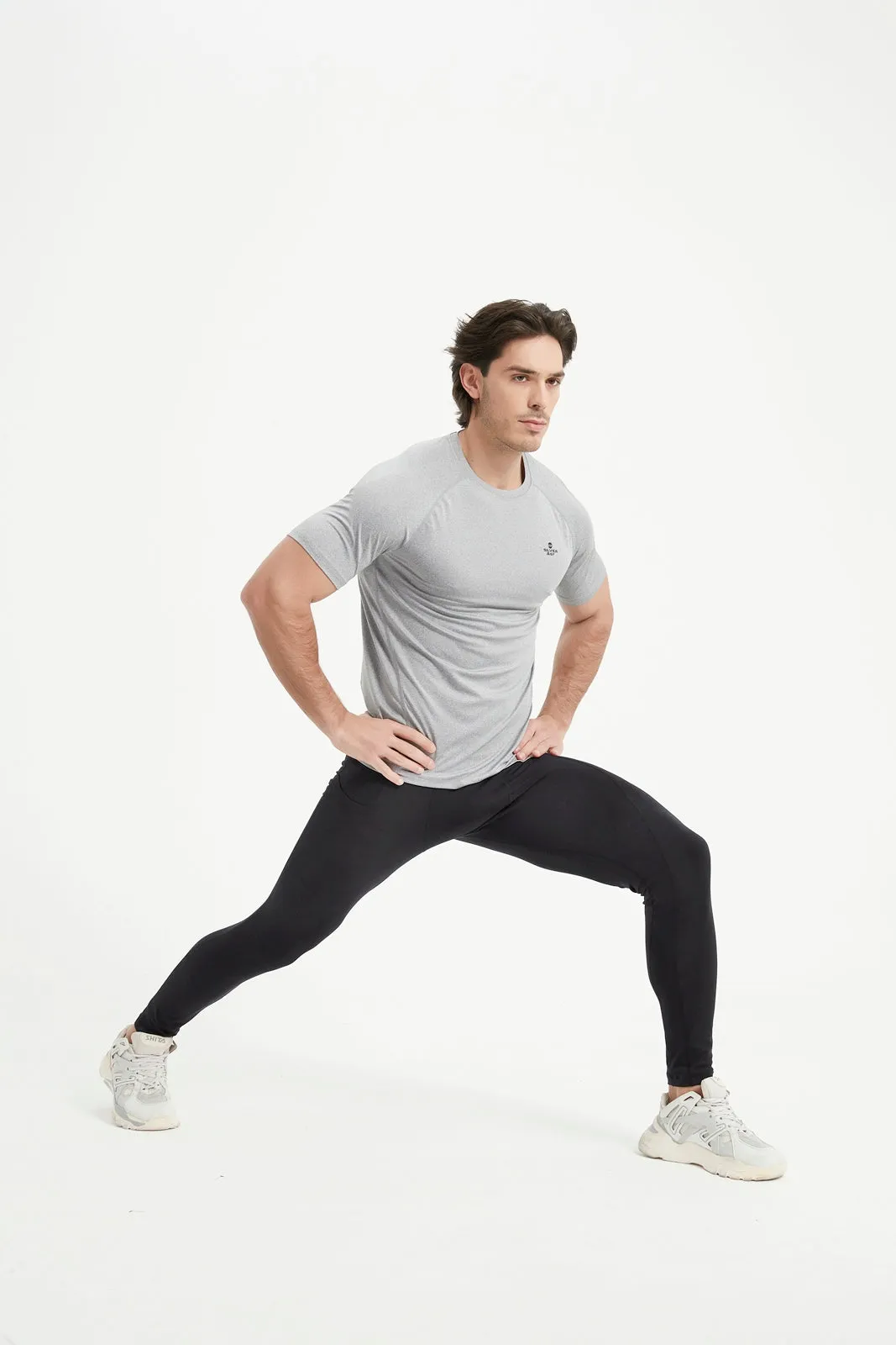 Men's Short Sleeved Crew Neck Raglan Sleeved Tee