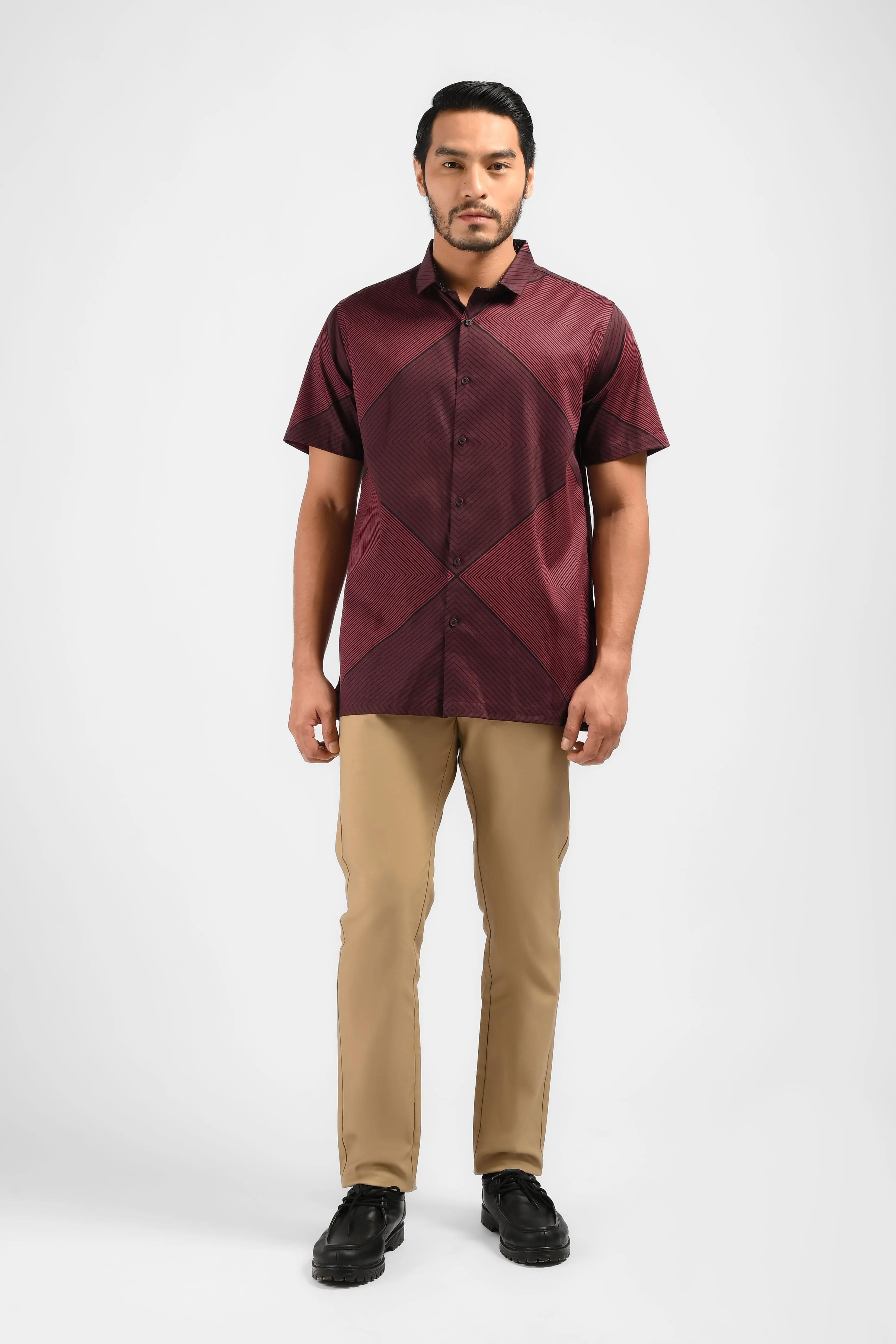 MOC Kemeja Lengan Pendek Pria DOBREV-MAROON