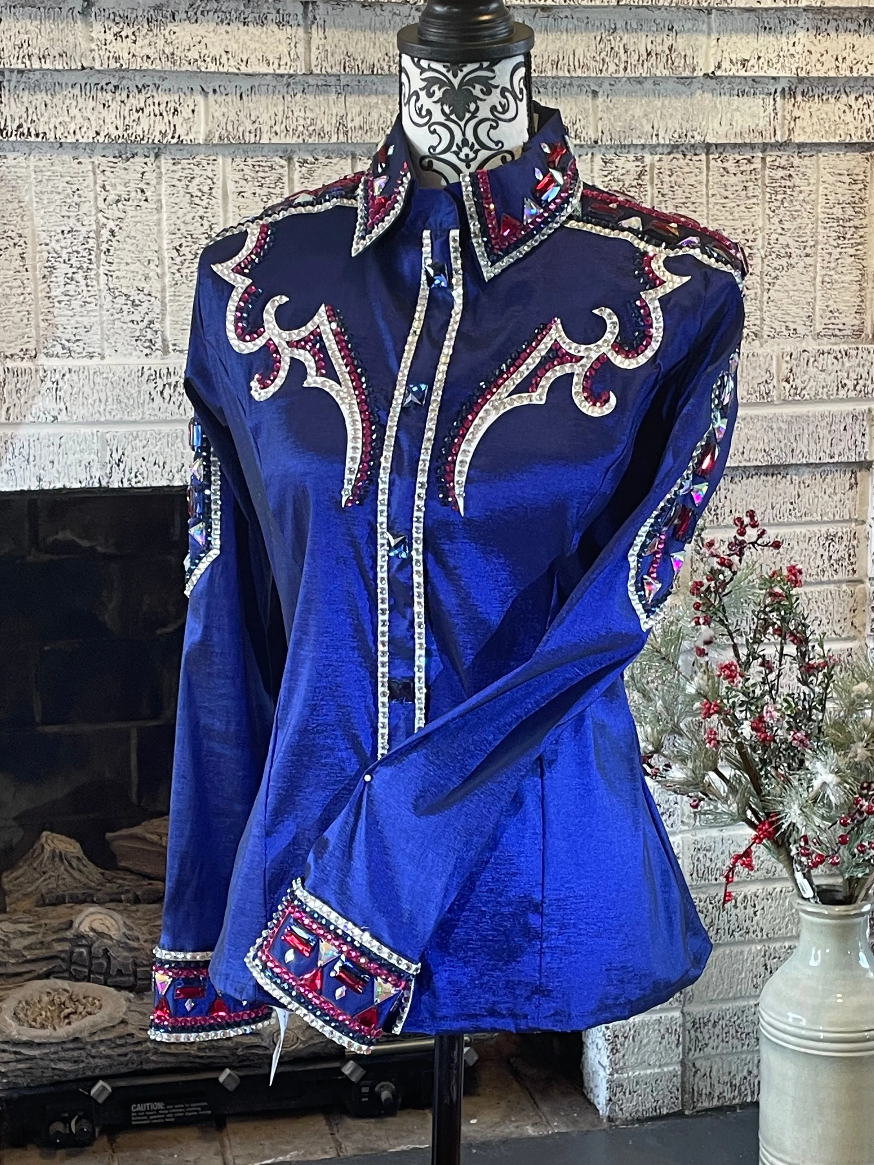 Modern Horsewoman Medium day shirt