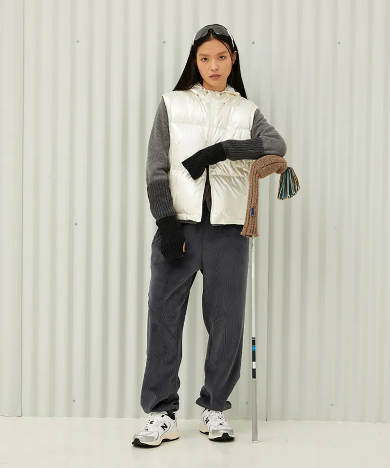 Monday Flow Women's Munple Goose Down Vest - White