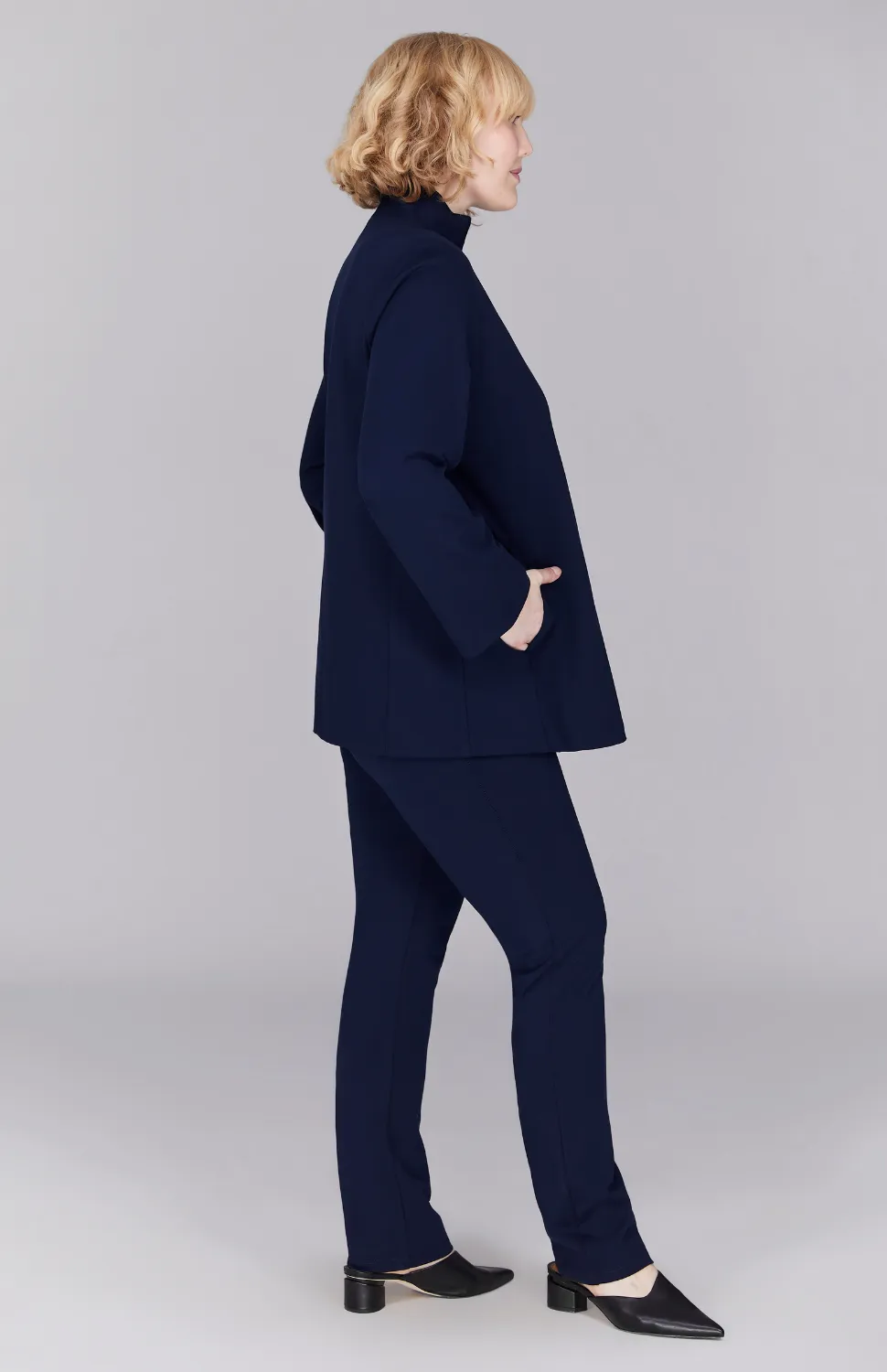 Narrow Ponte Pant w/Pull On Elastic Waistband