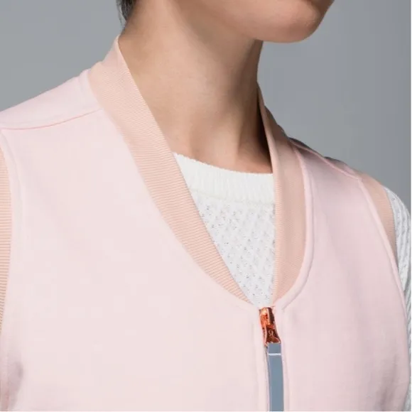 NWT Lululemon Departure Vest