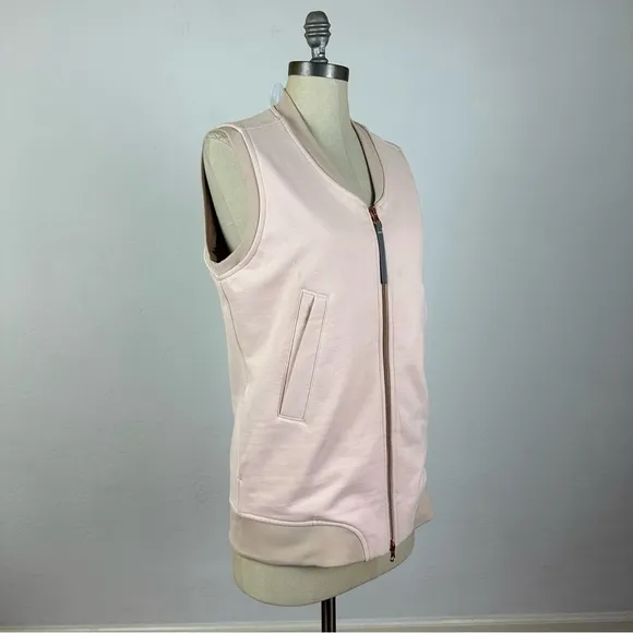 NWT Lululemon Departure Vest