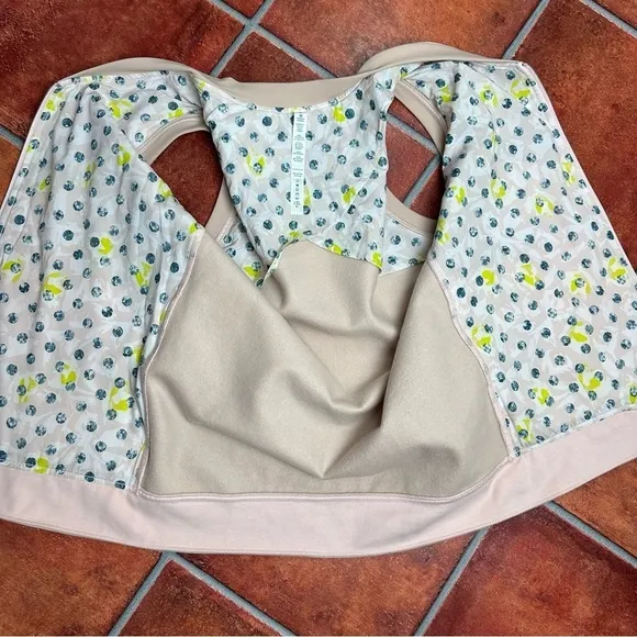 NWT Lululemon Departure Vest