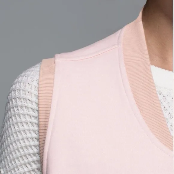 NWT Lululemon Departure Vest