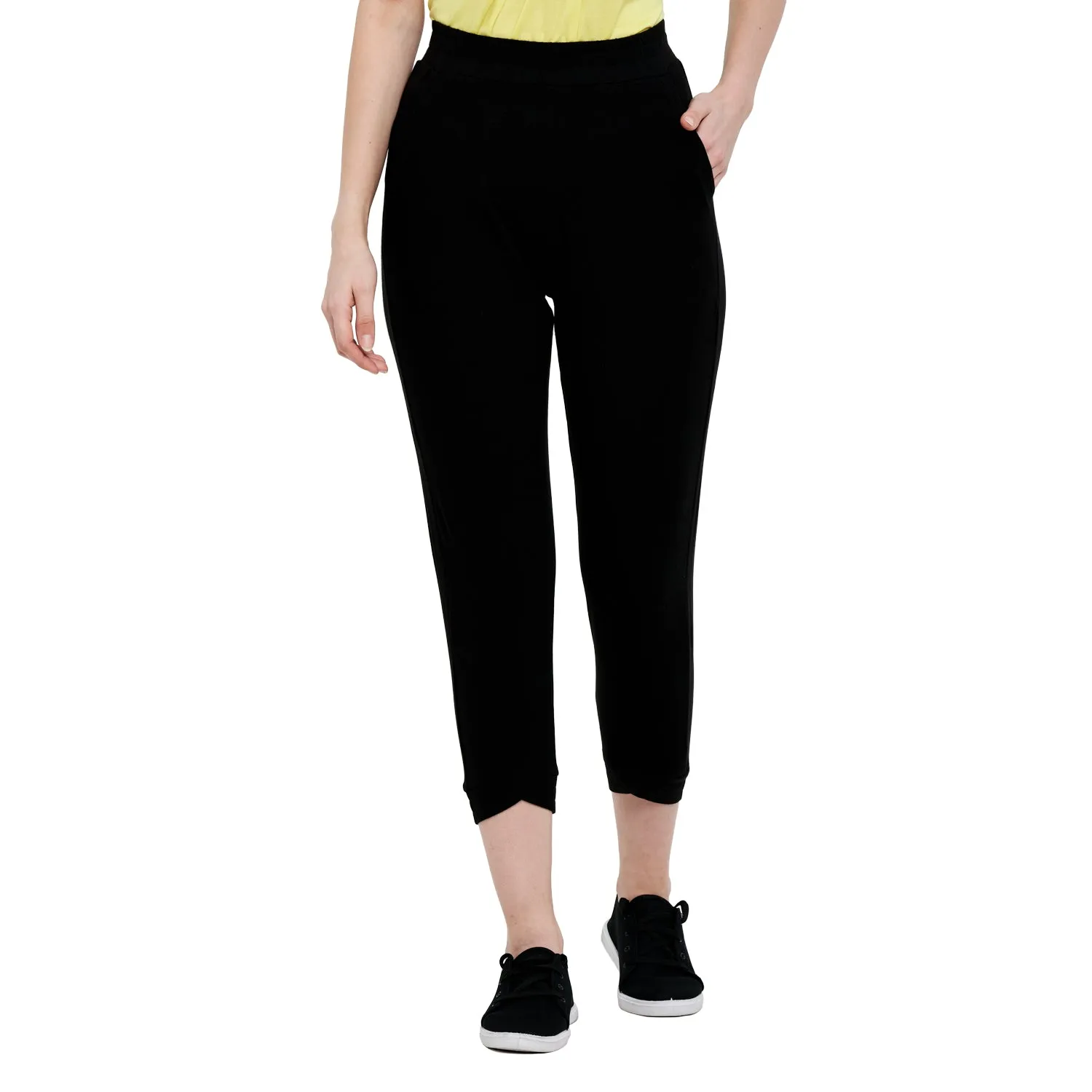 PETAL DETAILED PANT ( PAPERCORN)