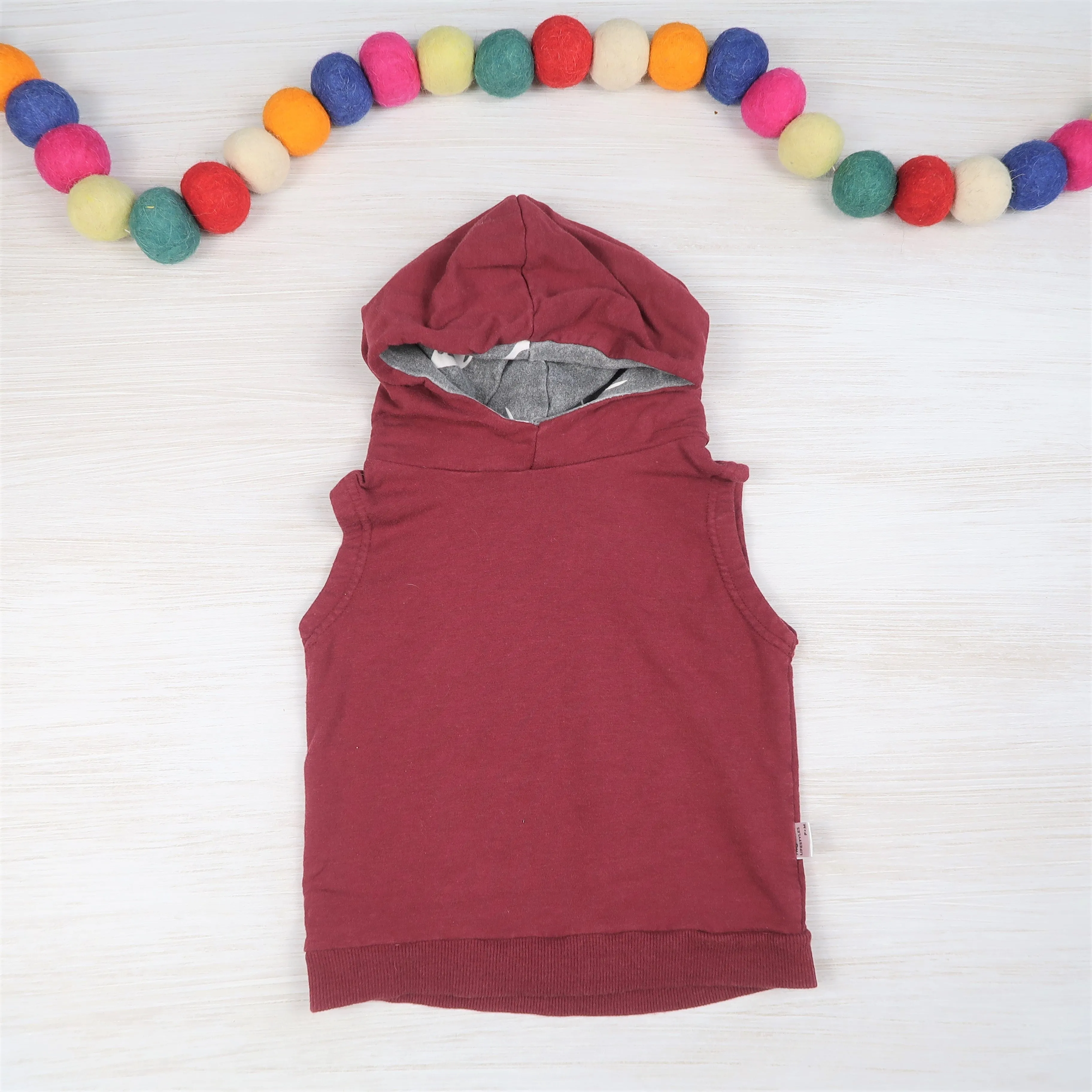 PORTAGE & MAIN - VEST (6-12M)