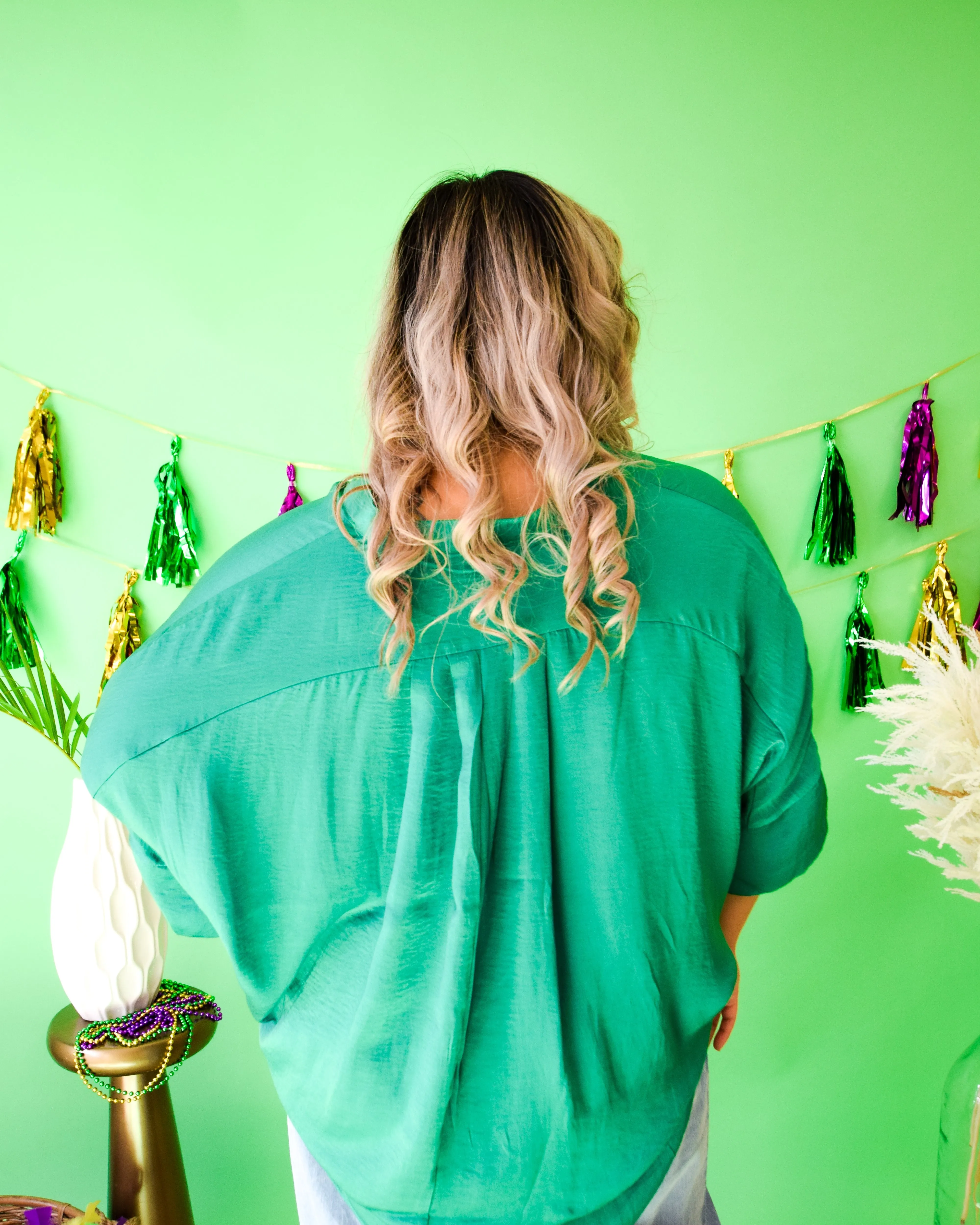 Raelynn Blouse - Kelly Green (2X)