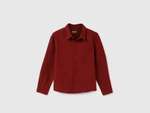 Regular Fit Speared Collar Solid Shirt