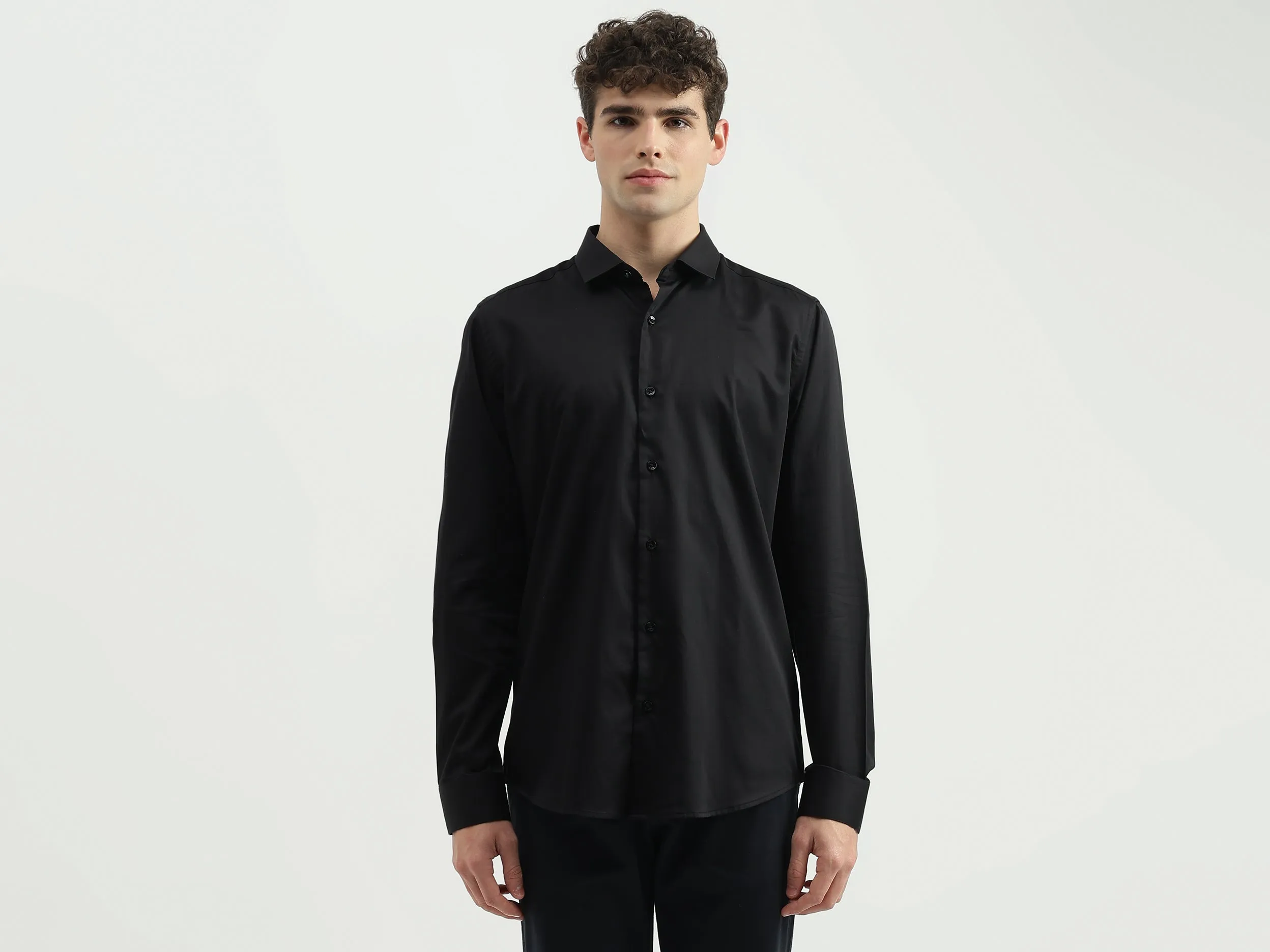 Regular Fit Spread Collar Solid Shirt