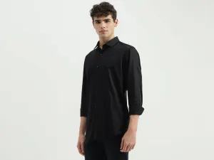 Regular Fit Spread Collar Solid Shirt