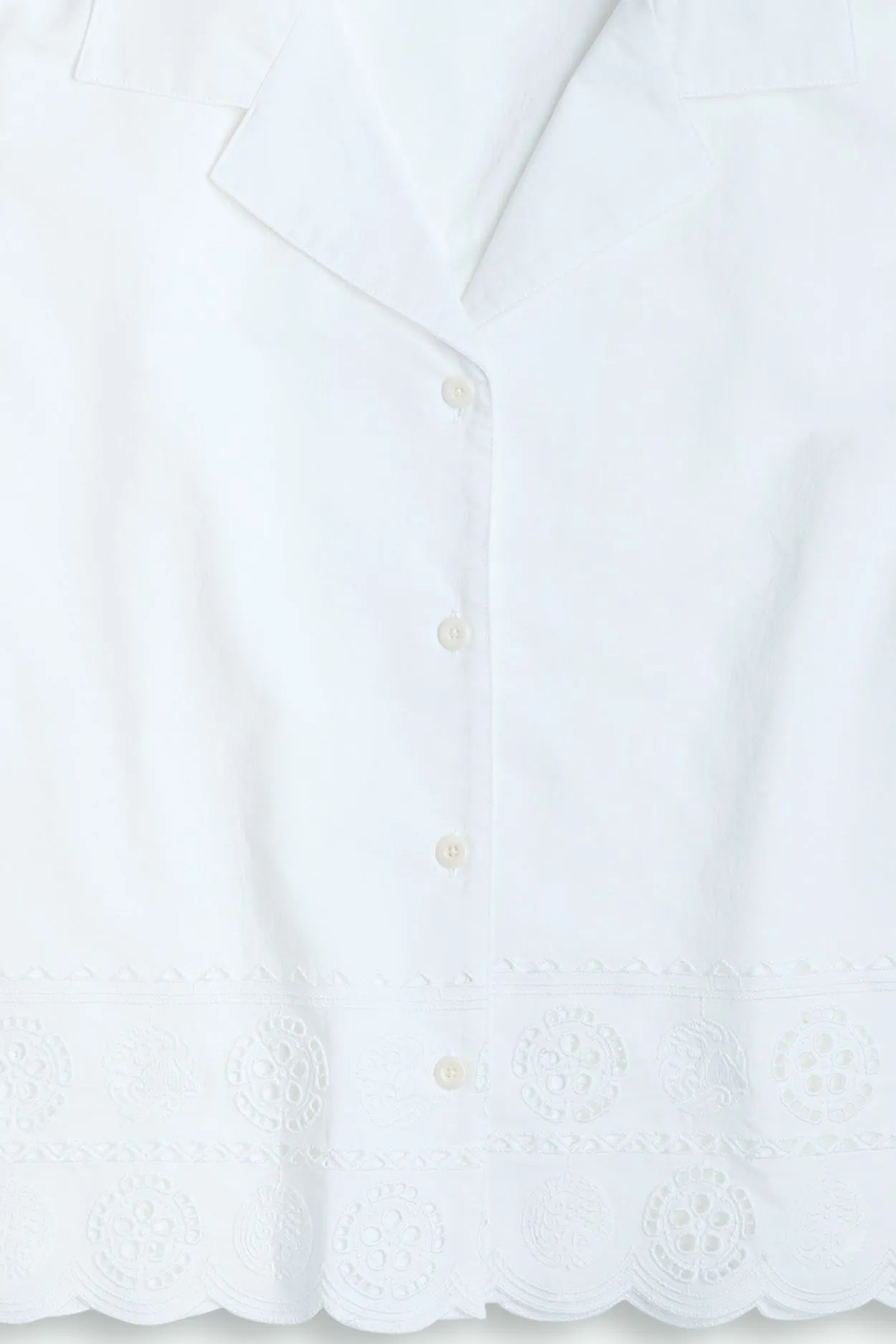 RYANNA | WHITE JAPAN CREST