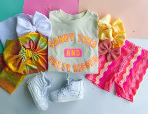 sandy toes & salty kisses tee