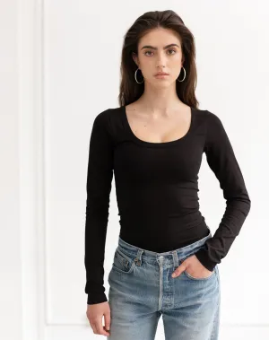 Scoop Neck Long Sleeve