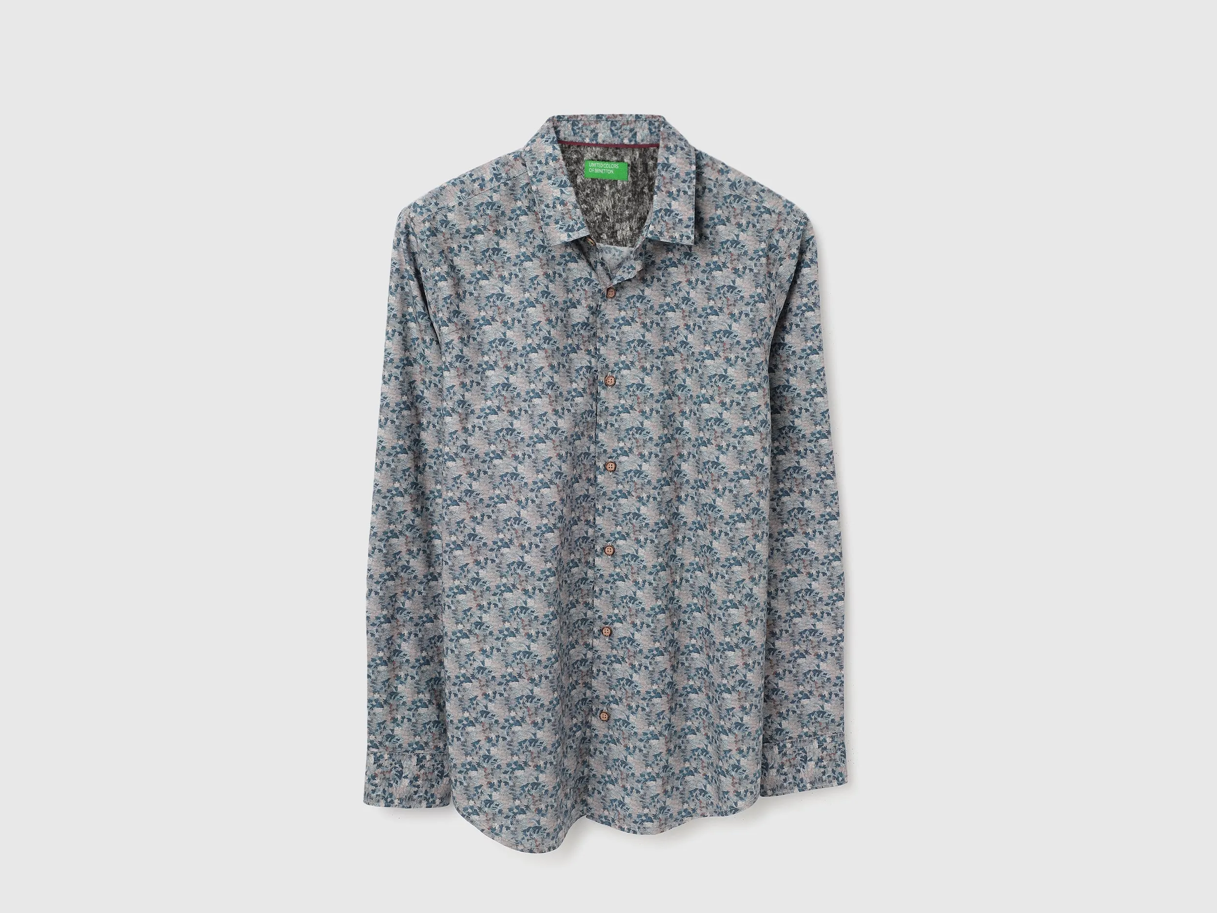 Slim Fit Spread Collar Printed Shirts