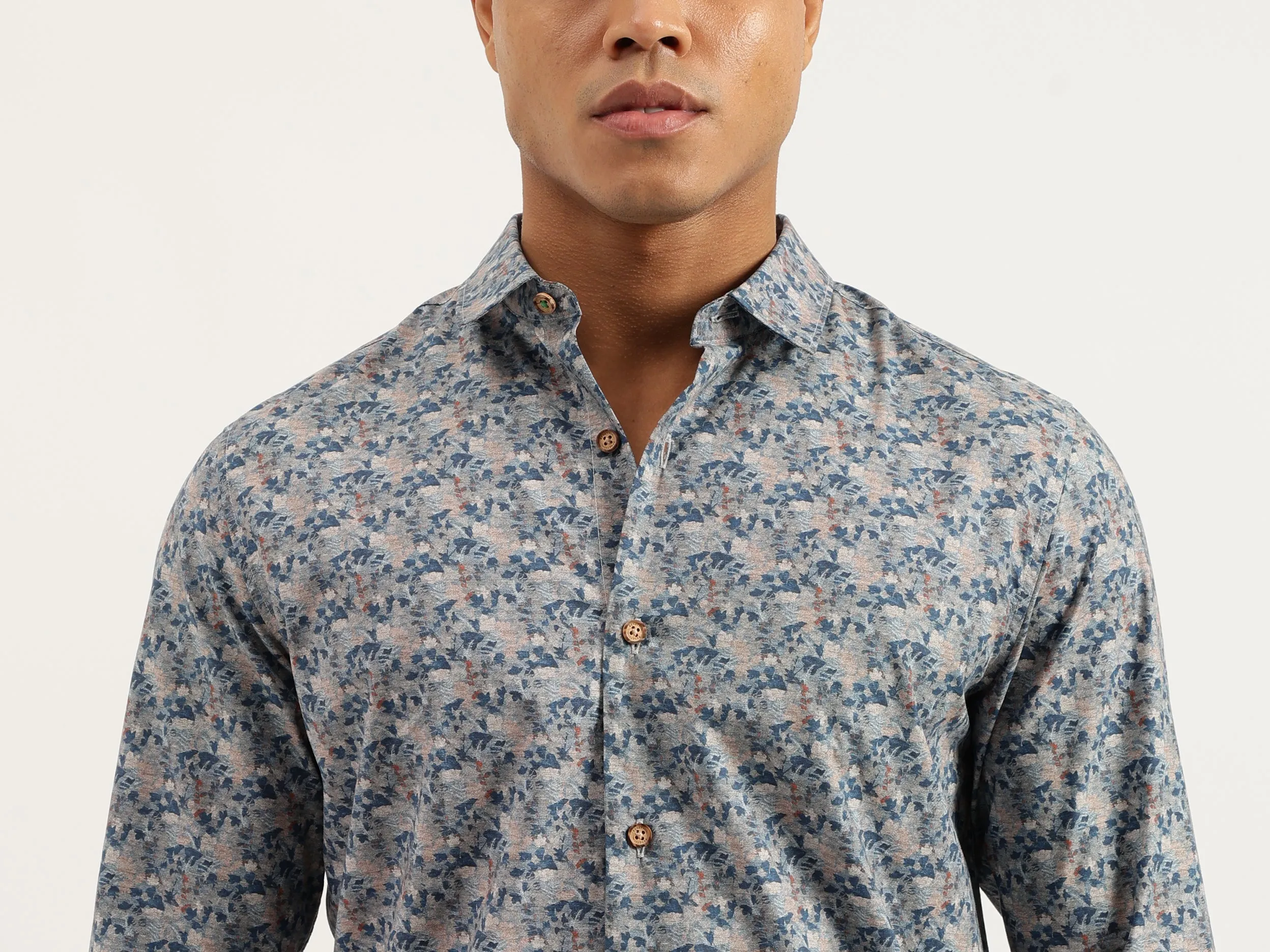 Slim Fit Spread Collar Printed Shirts
