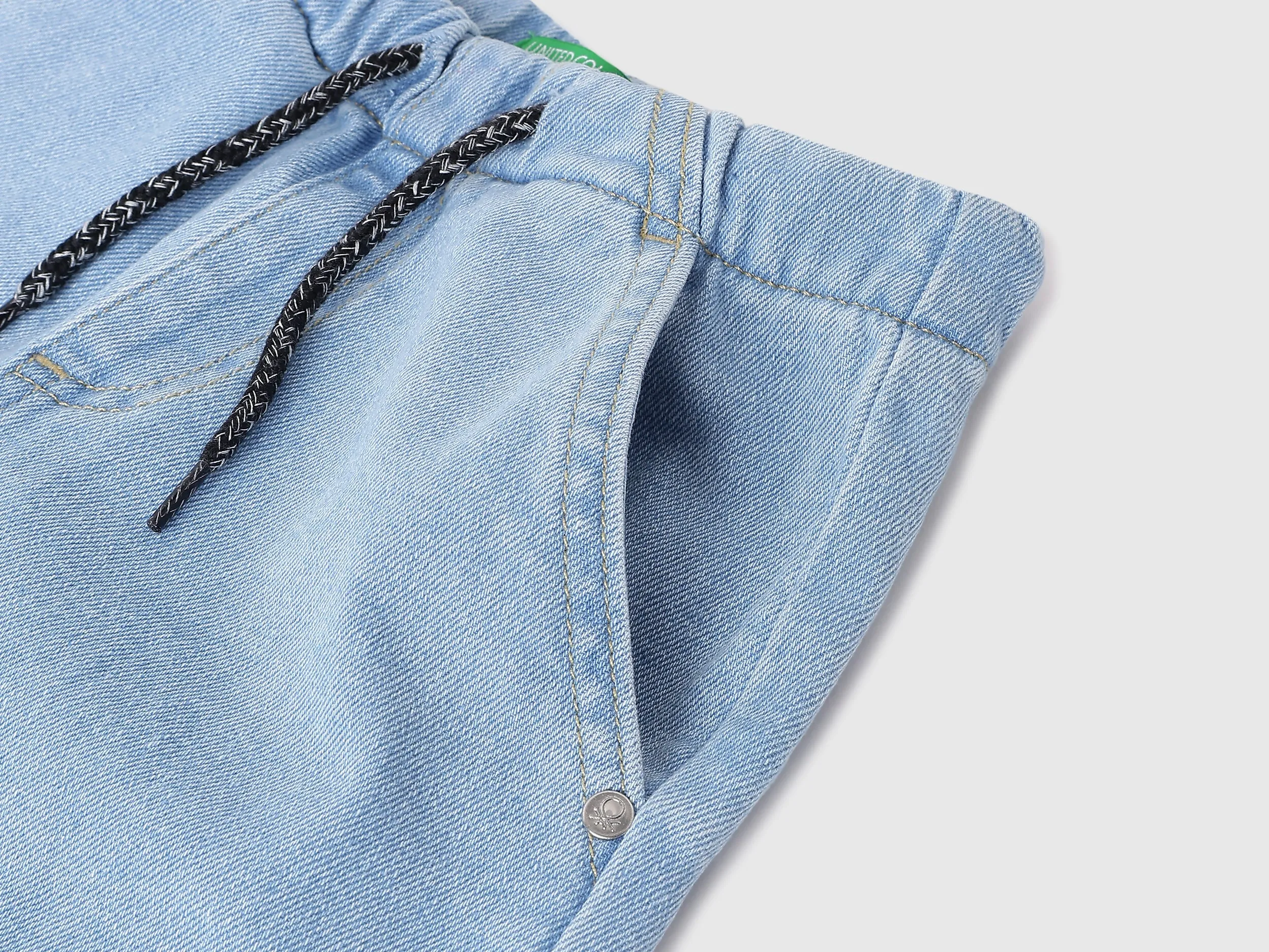 Solid Wide Leg Fit Cargo Pants