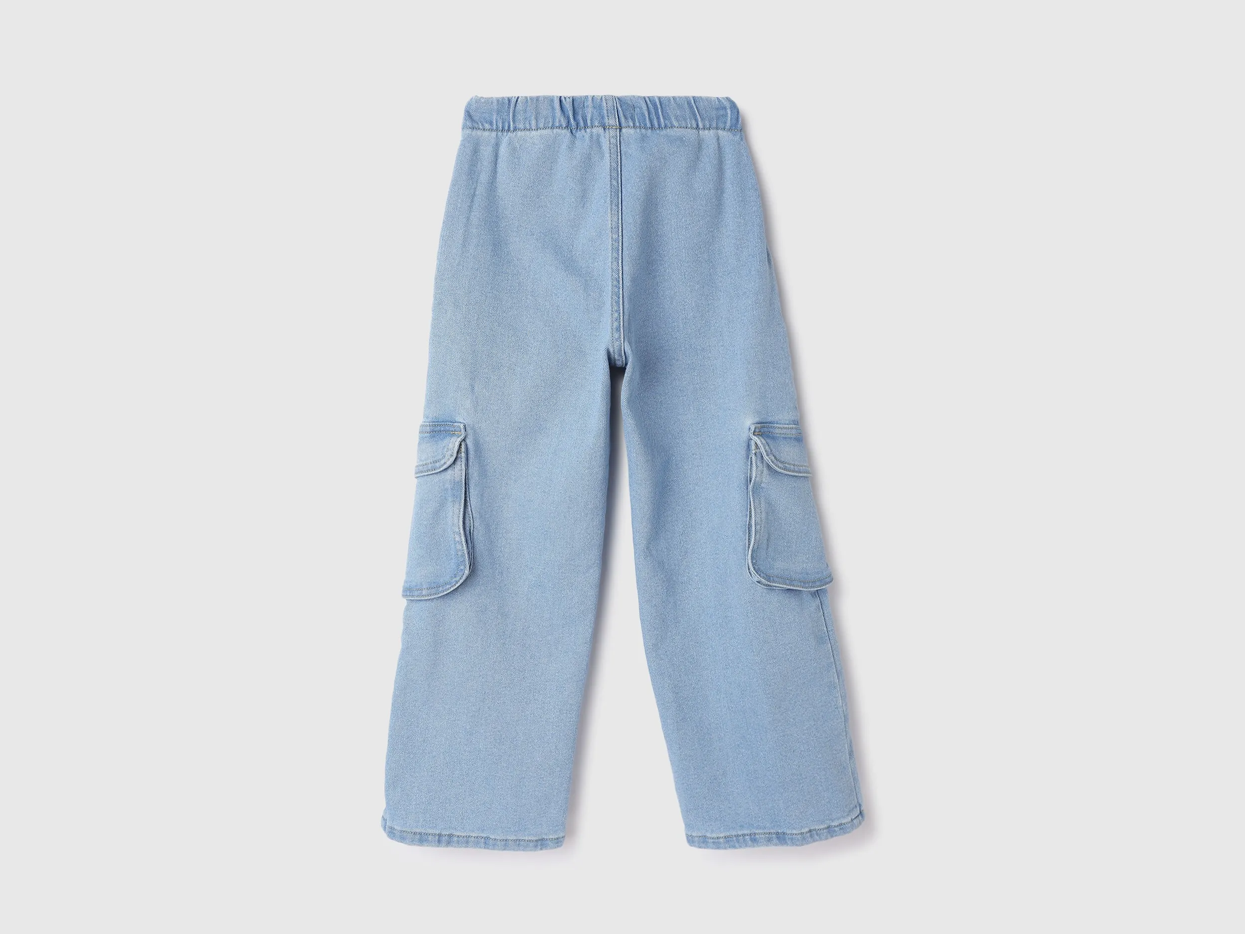 Solid Wide Leg Fit Cargo Pants