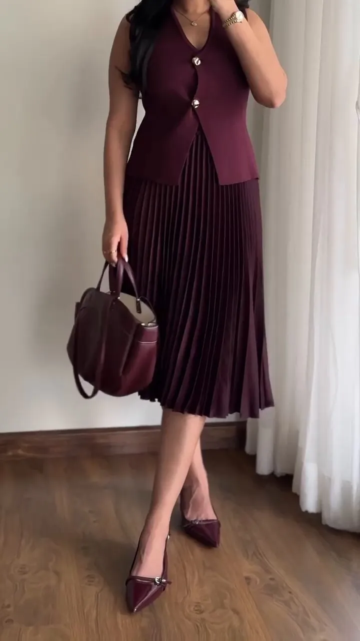 Sophisticated Buttoned Vest and Pleated Skirt Two-Piece Set