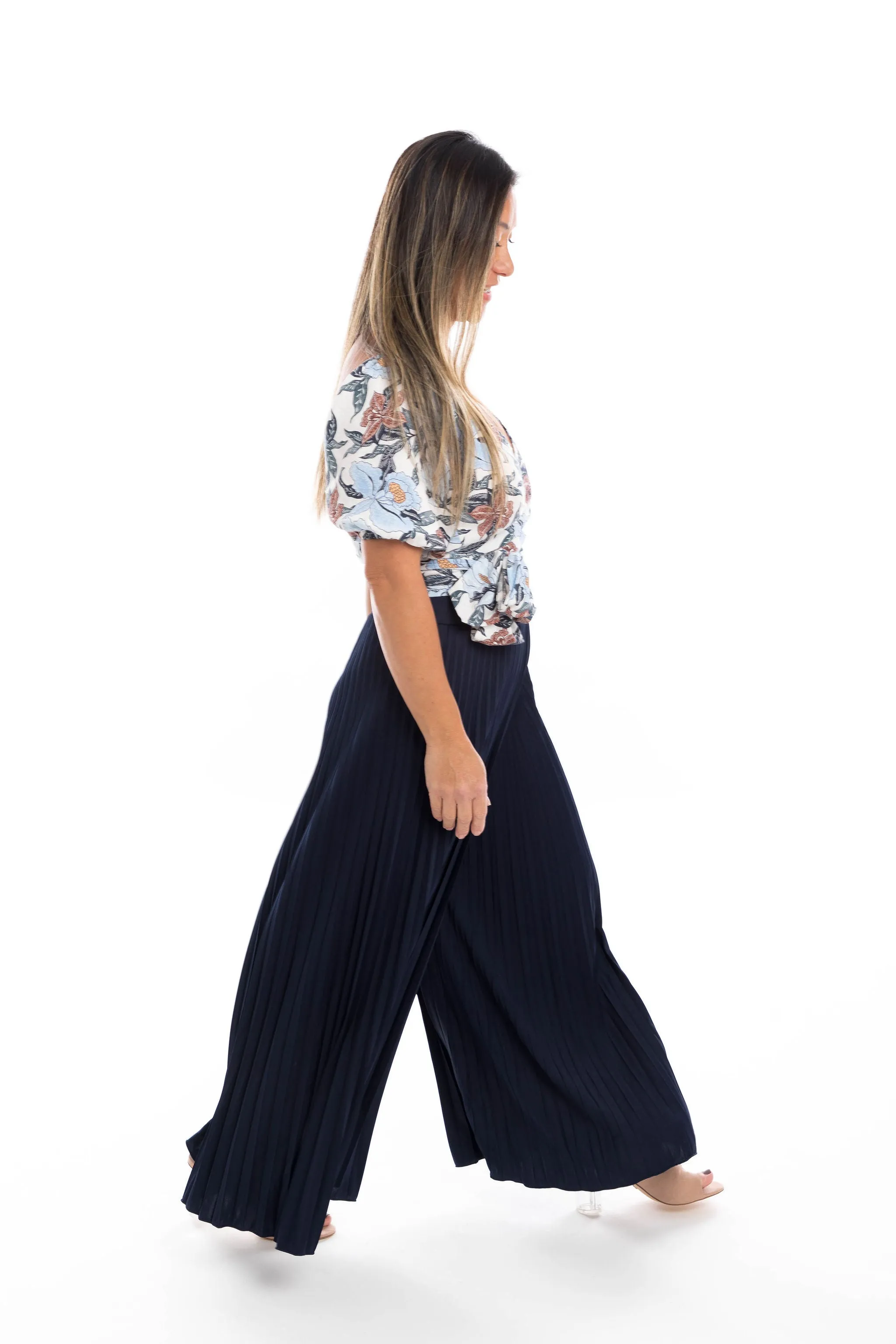Sunray Pleated Pants