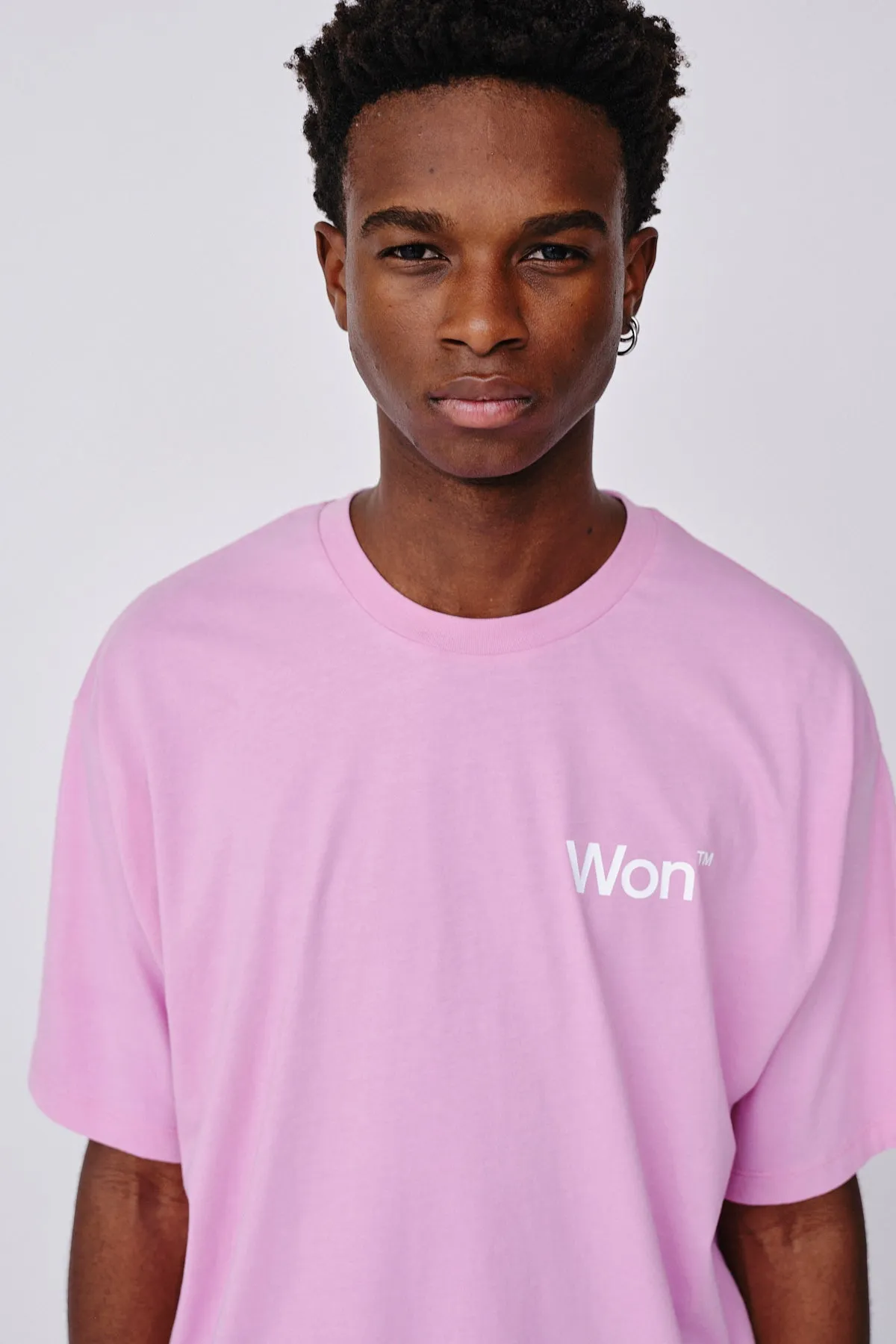 The Staff Tee logo M - Fuchsia Pink