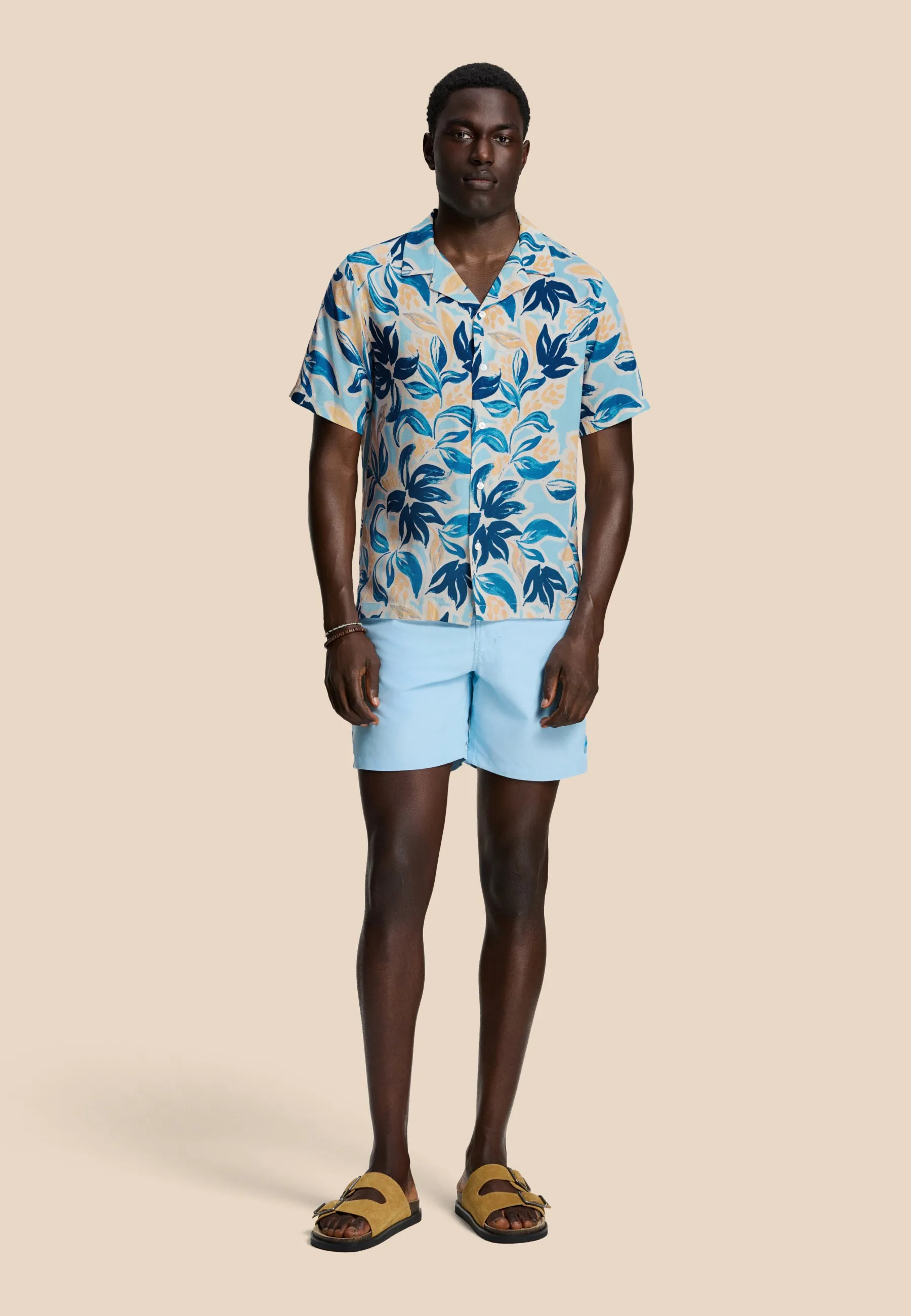 VIC short sleeve shirt floral leafs | blue sky