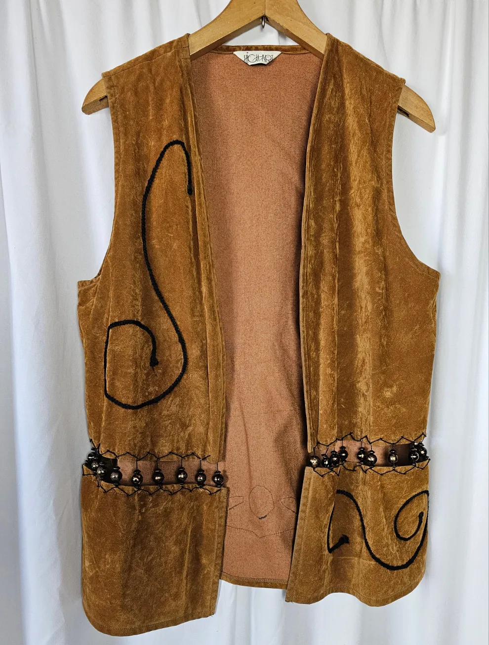 Vintage 1970s Velvet Vest with Beaded Trim – Boho Festival Style
