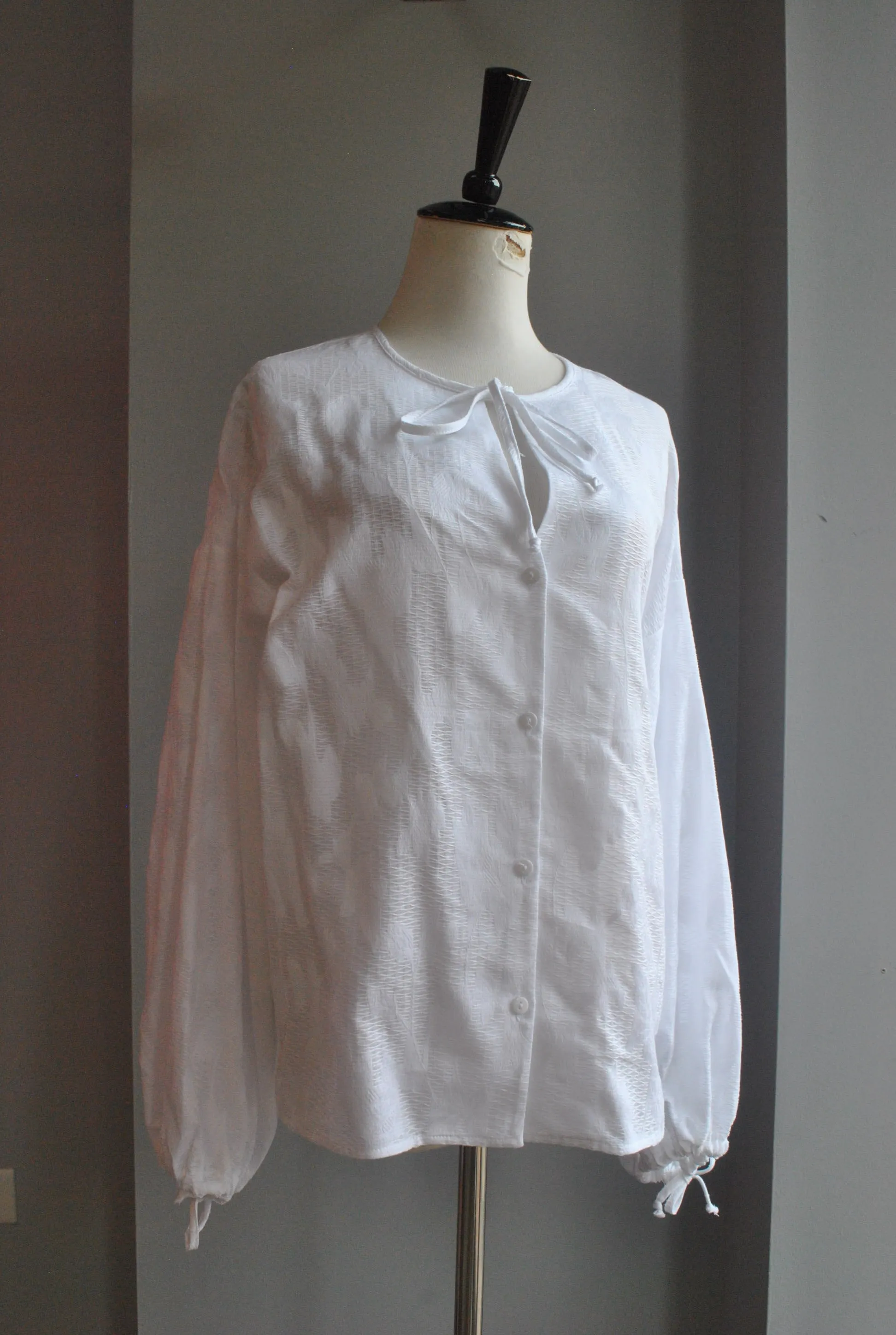WHITE COTTON SHIRT