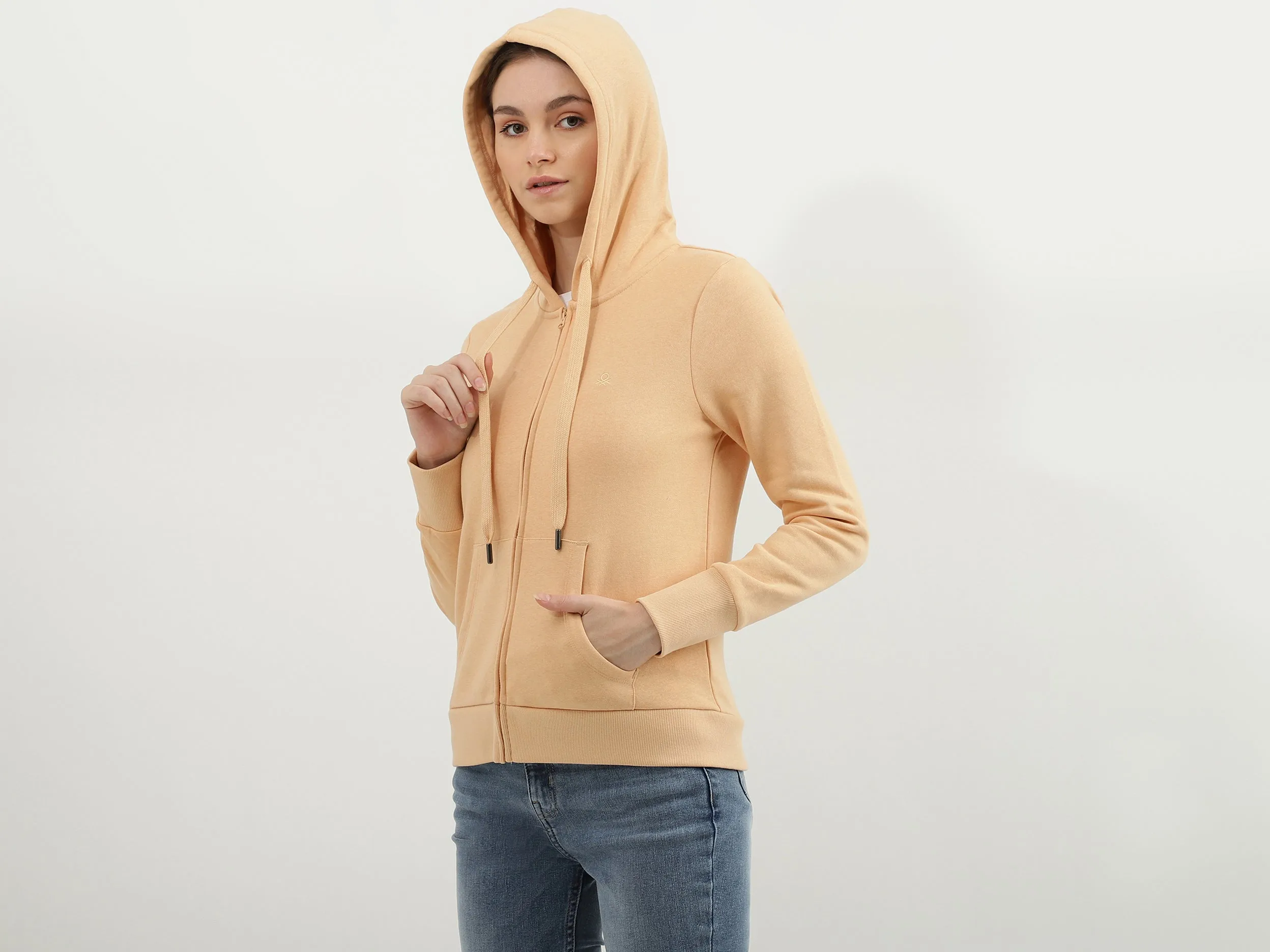 Women Solid Hooded Neck Sweatshirt