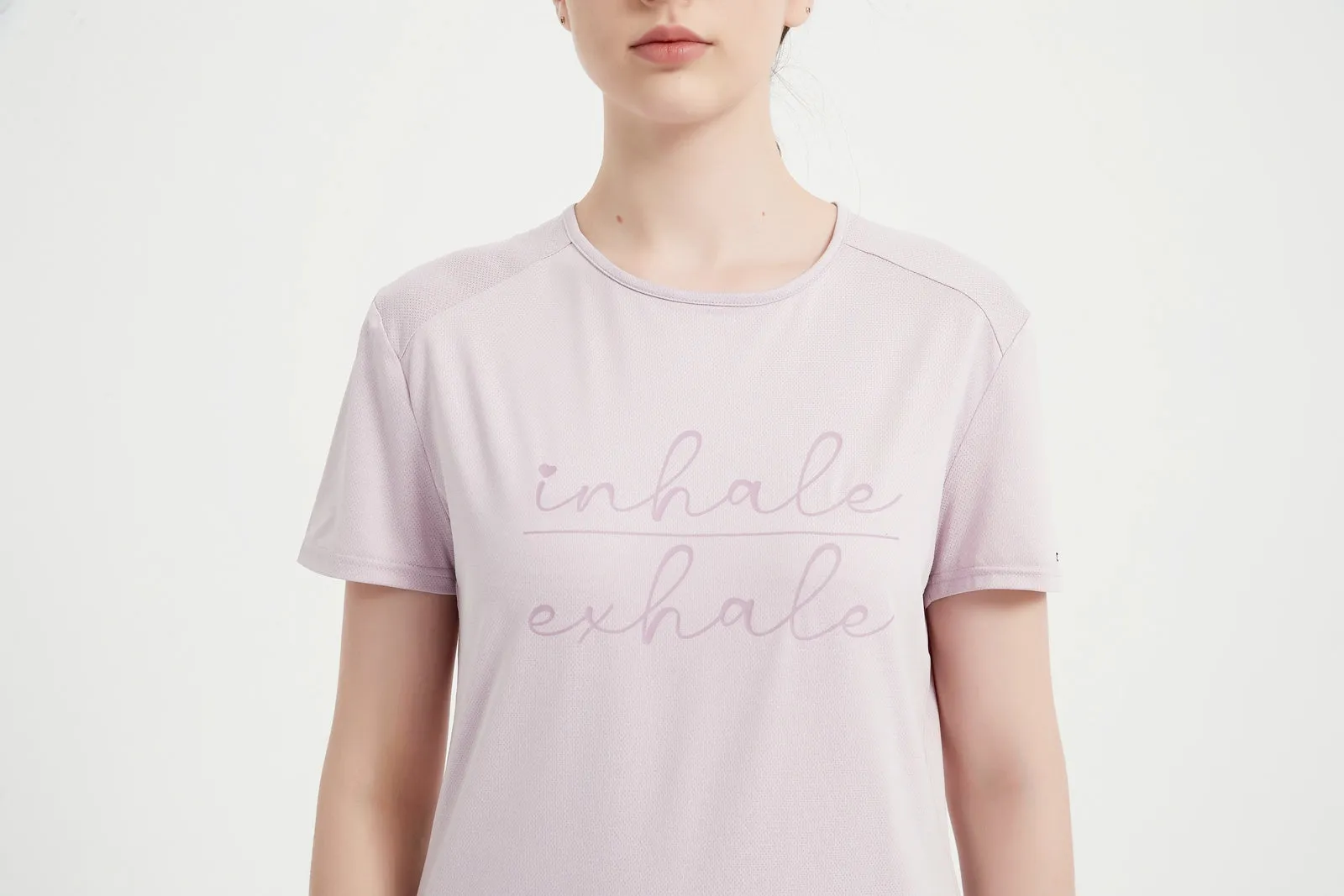 Women's Short Sleeved Set-In Sleeve Crew Neck Tee